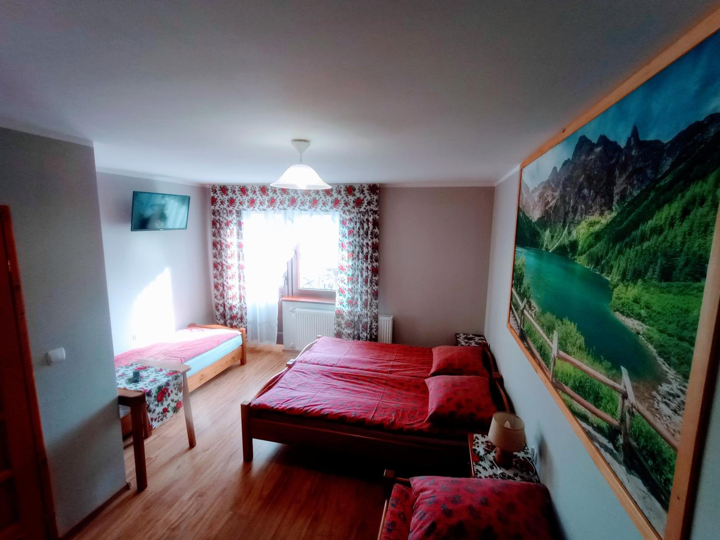 Quadruple Room with Balcony photo 3