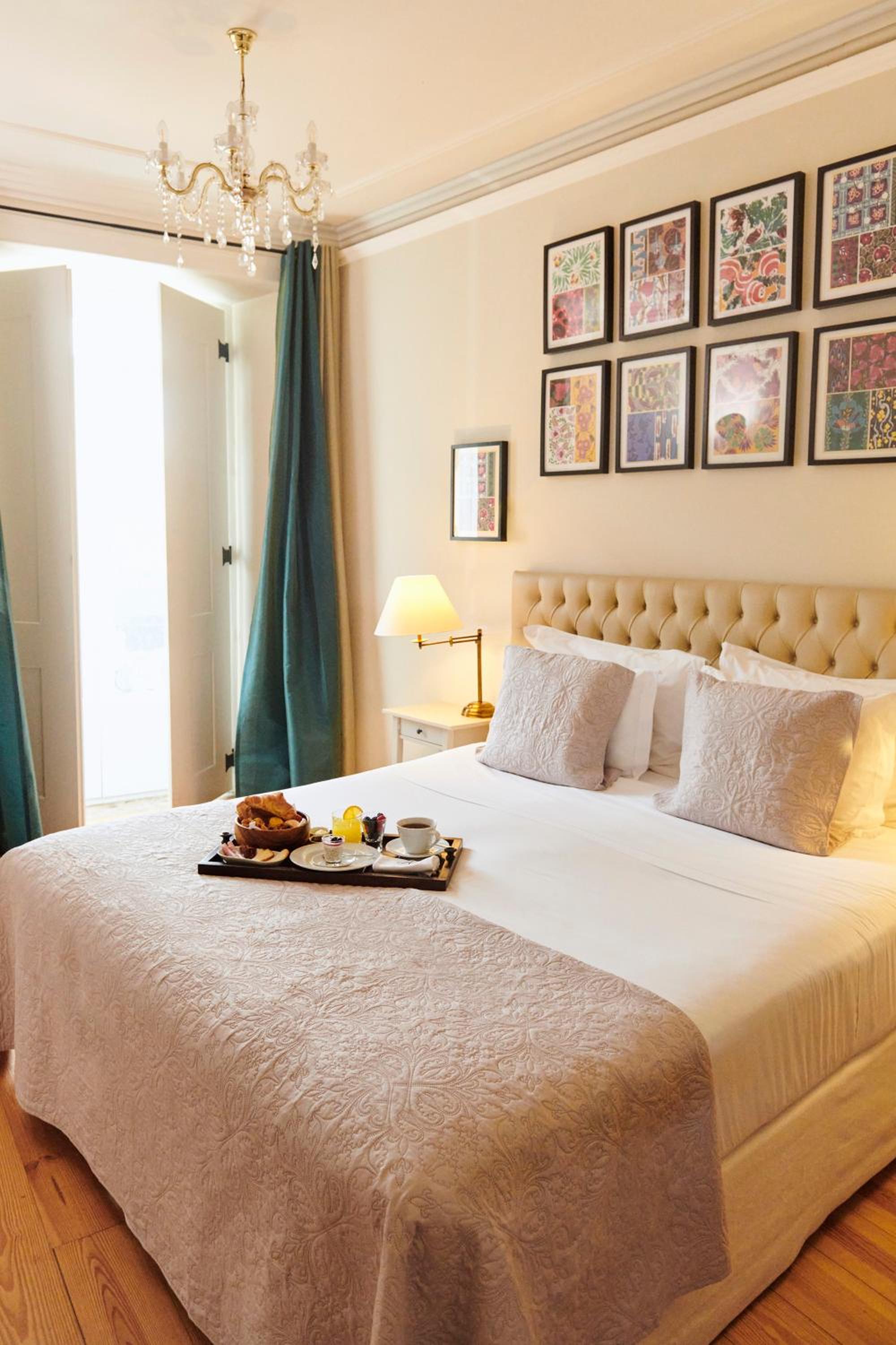 Standard Double or Twin Room with Garden View - Photo 3