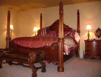 Deluxe King Suite