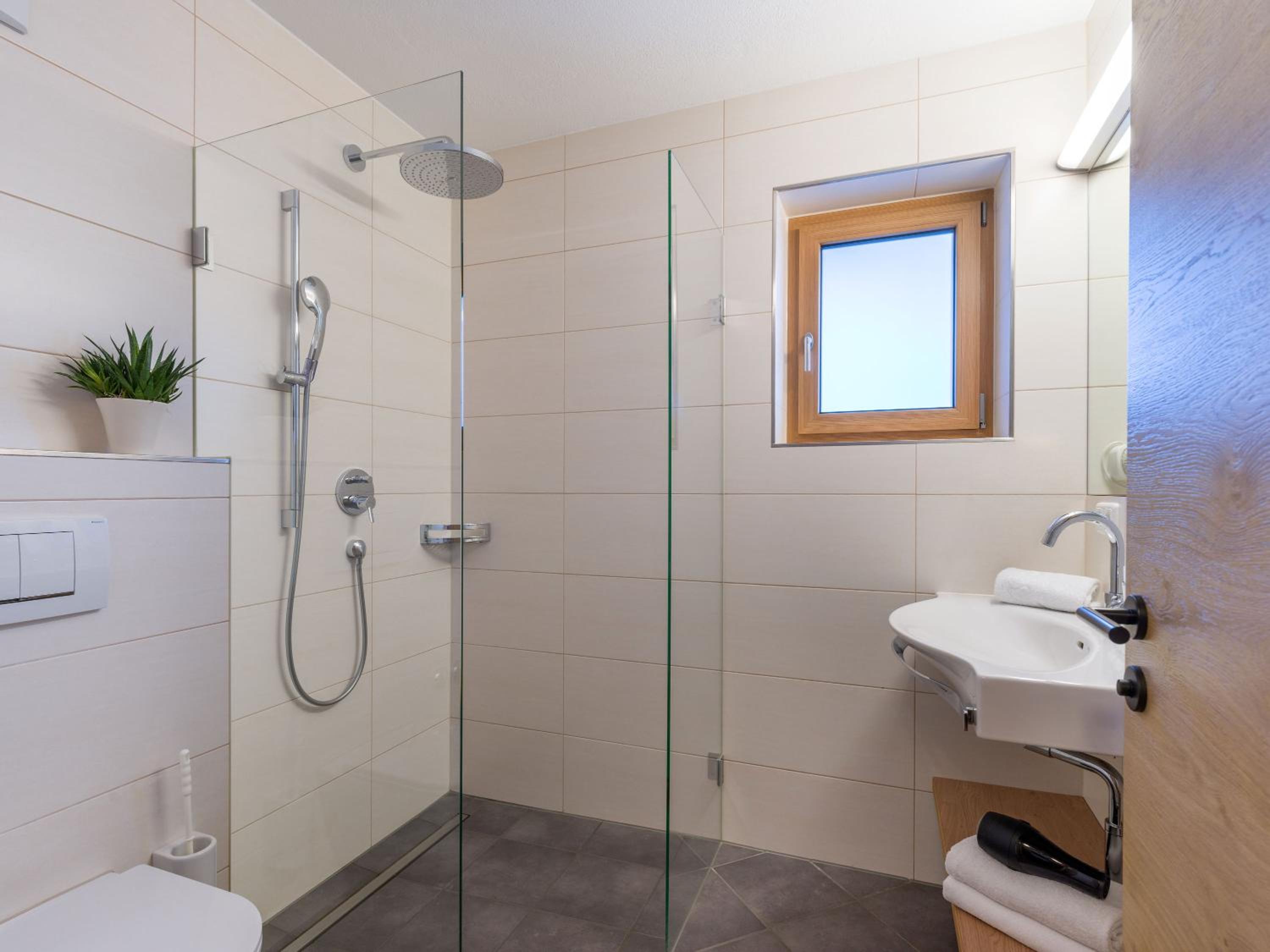 Superior One-Bedroom Apartment photo 3