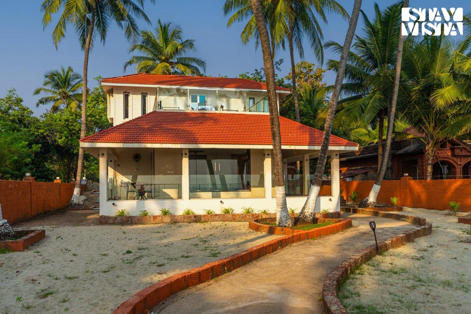 Villa photo 3