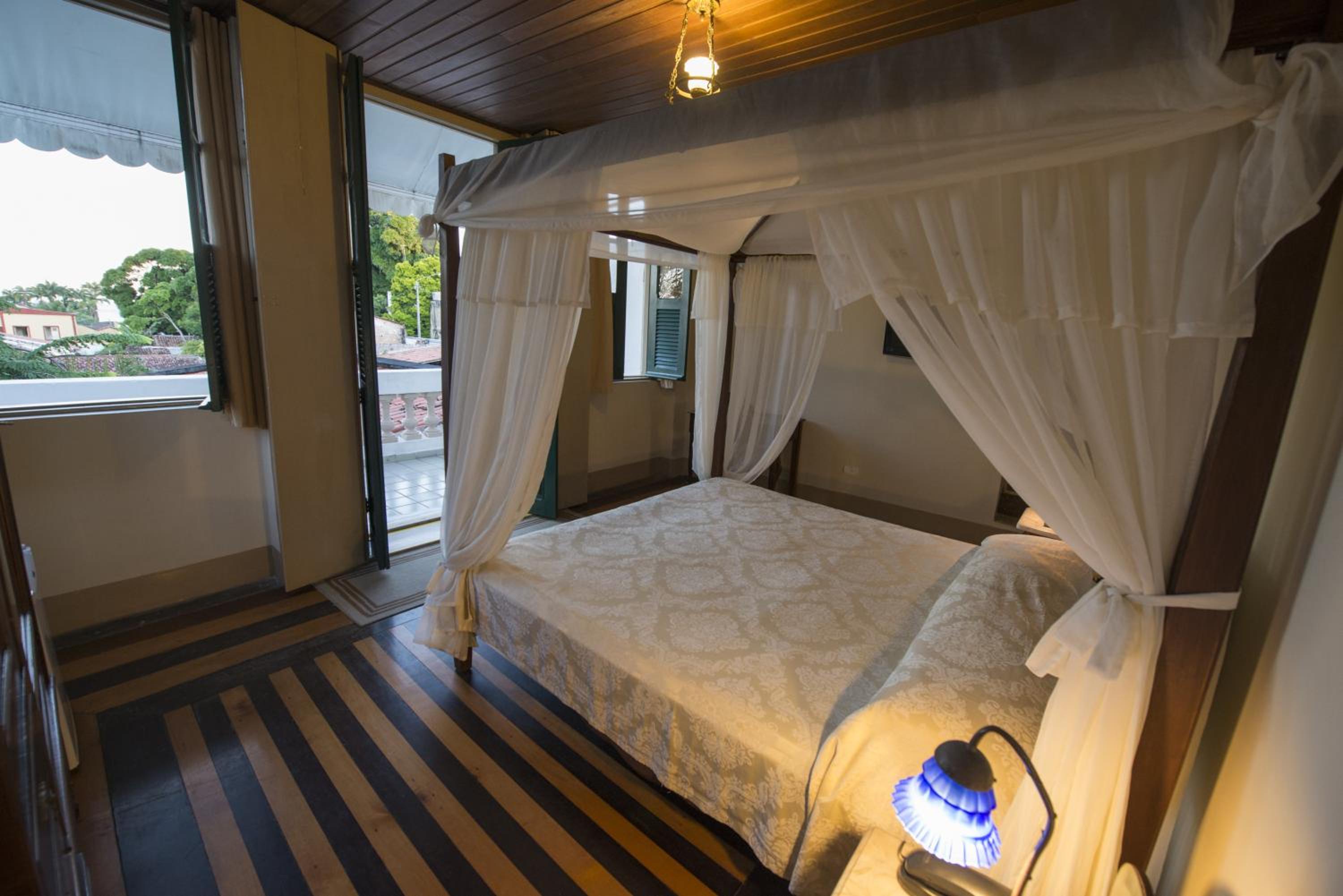Suite with Balcony photo 3