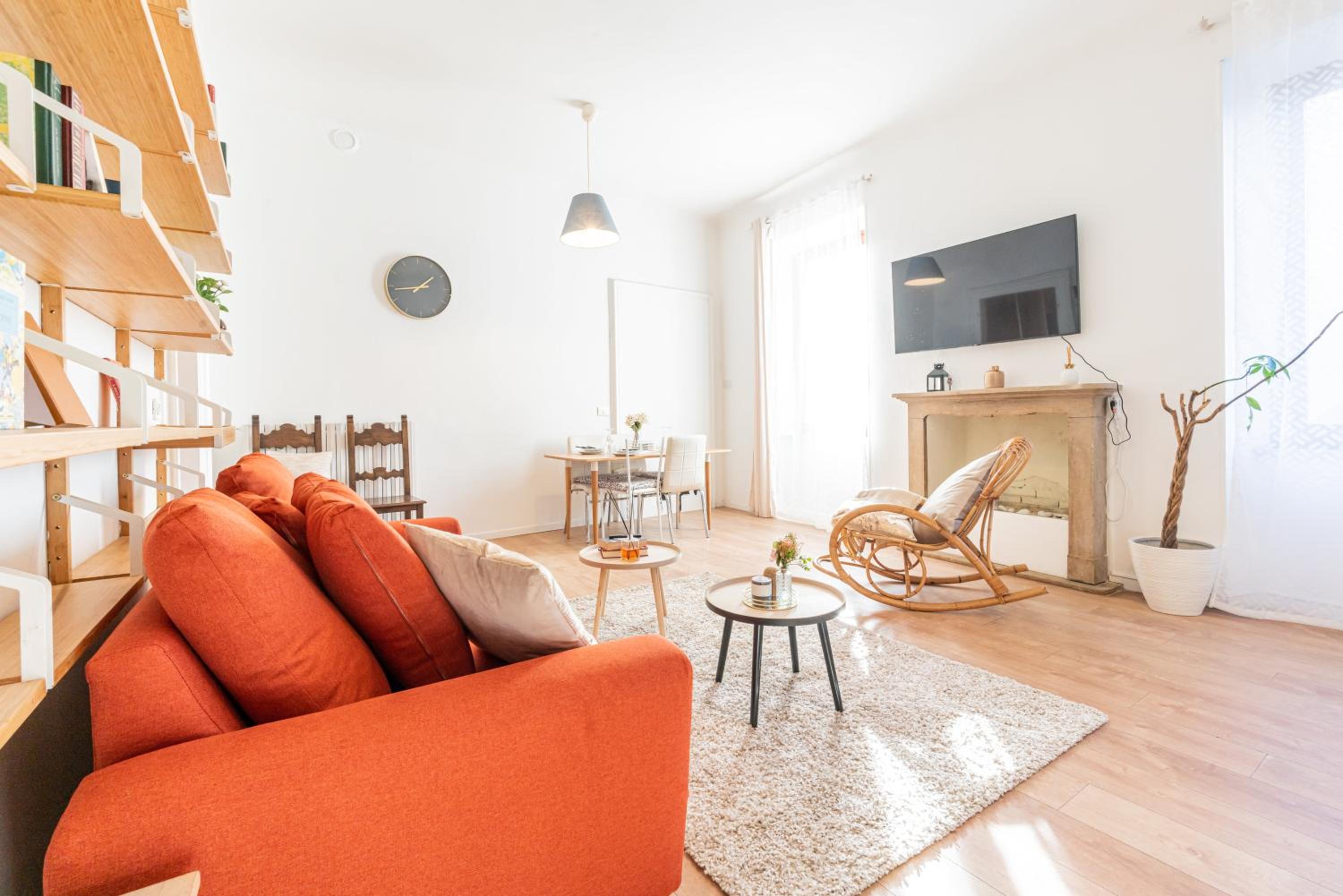 One-Bedroom Apartment