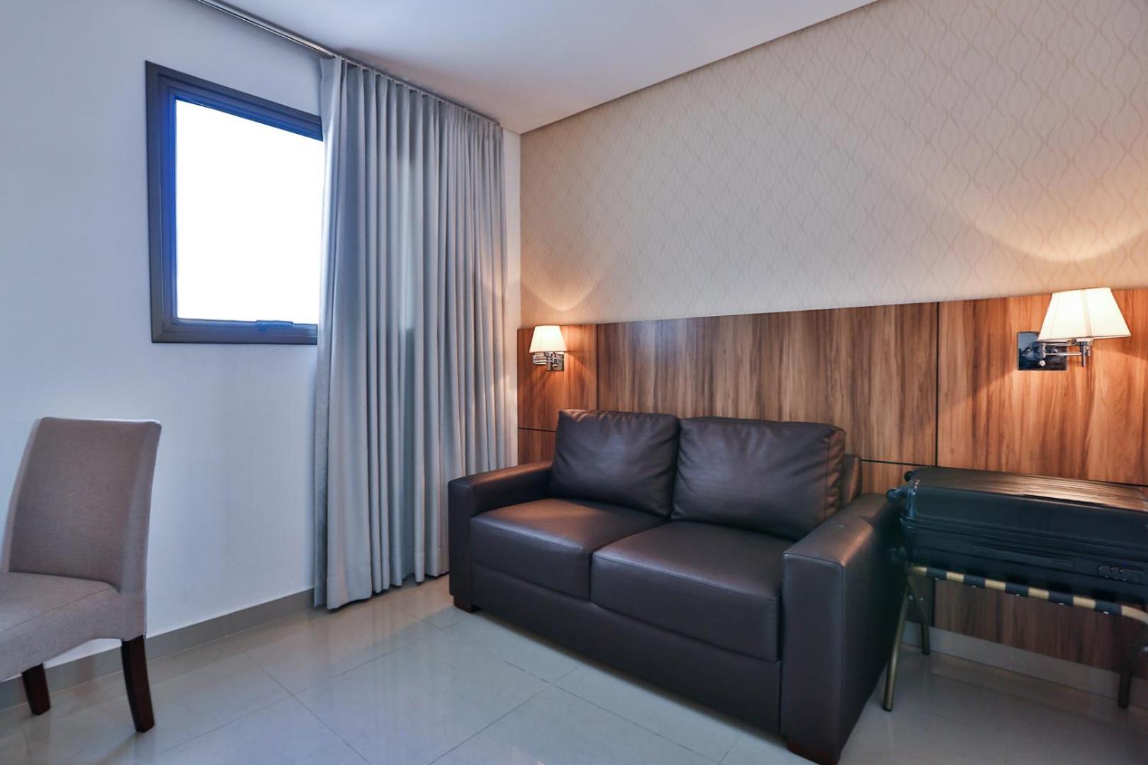 Queen Room - Disability Access photo 3