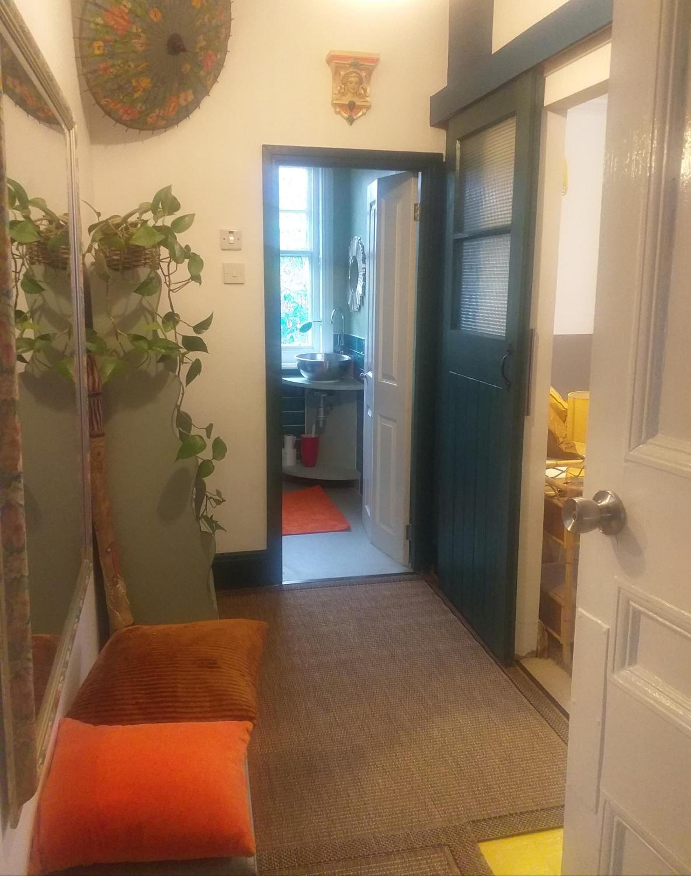 Double Room with Private Bathroom photo 3