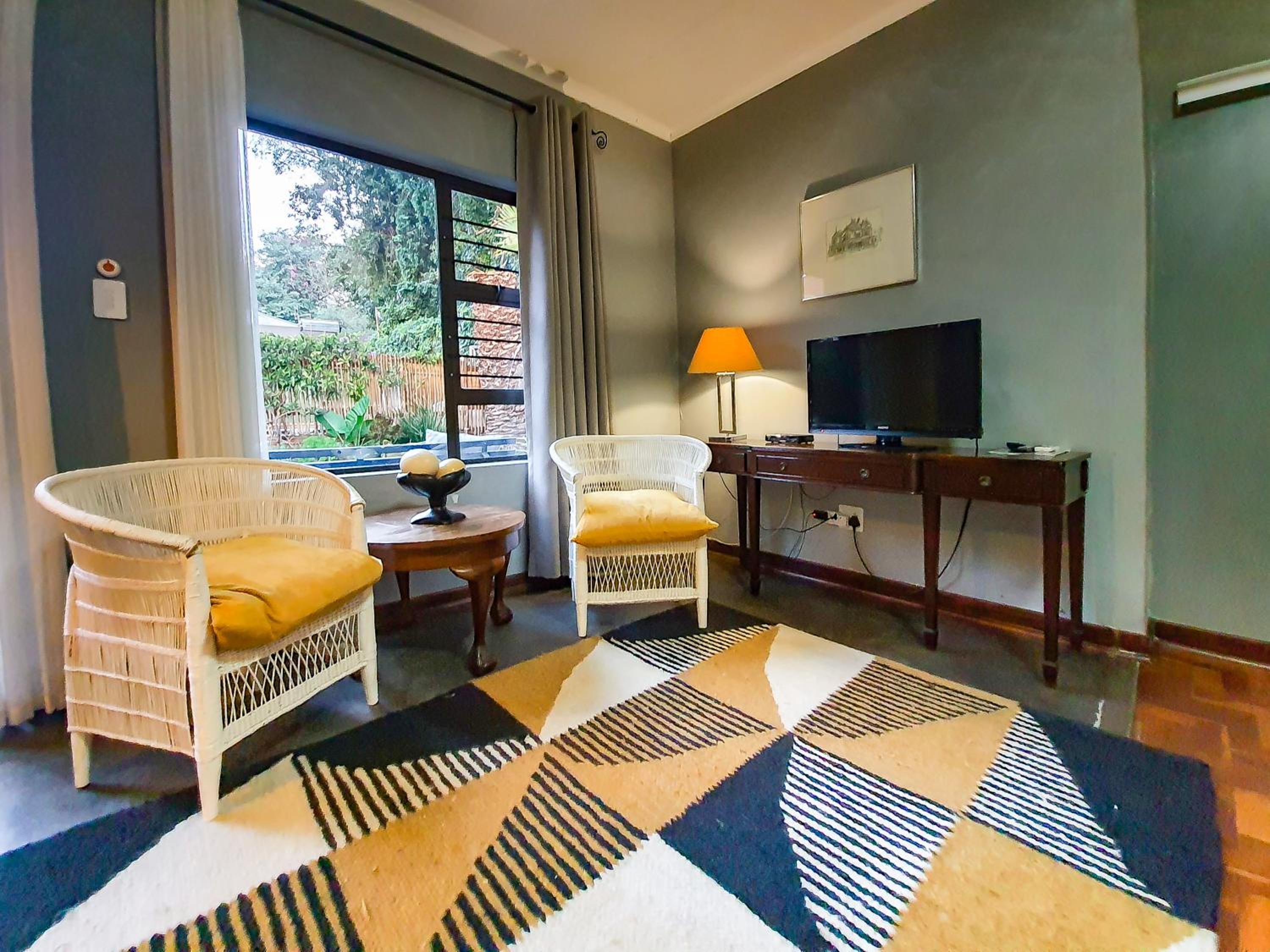 Suite with Garden View photo 3