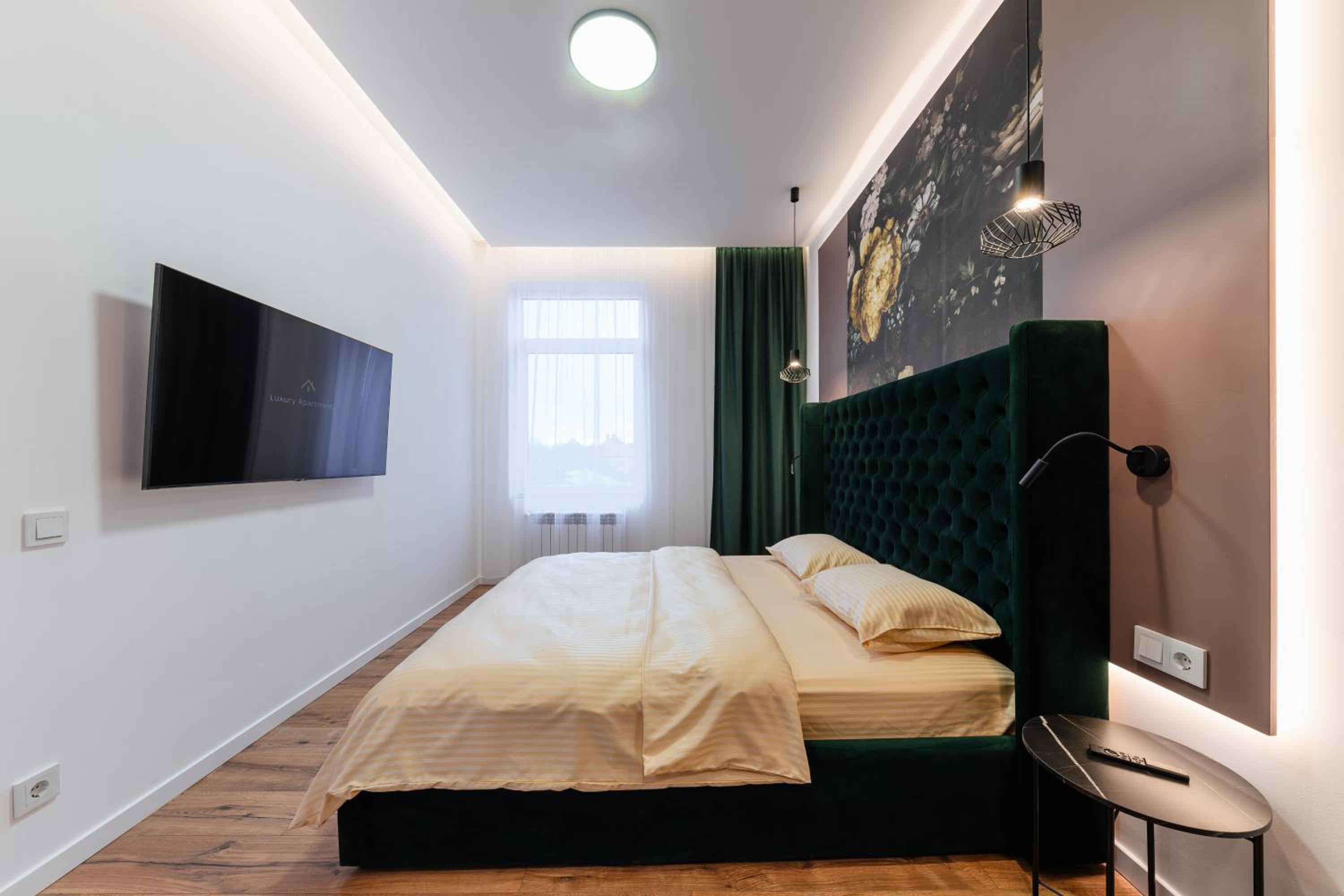 Large Double Room