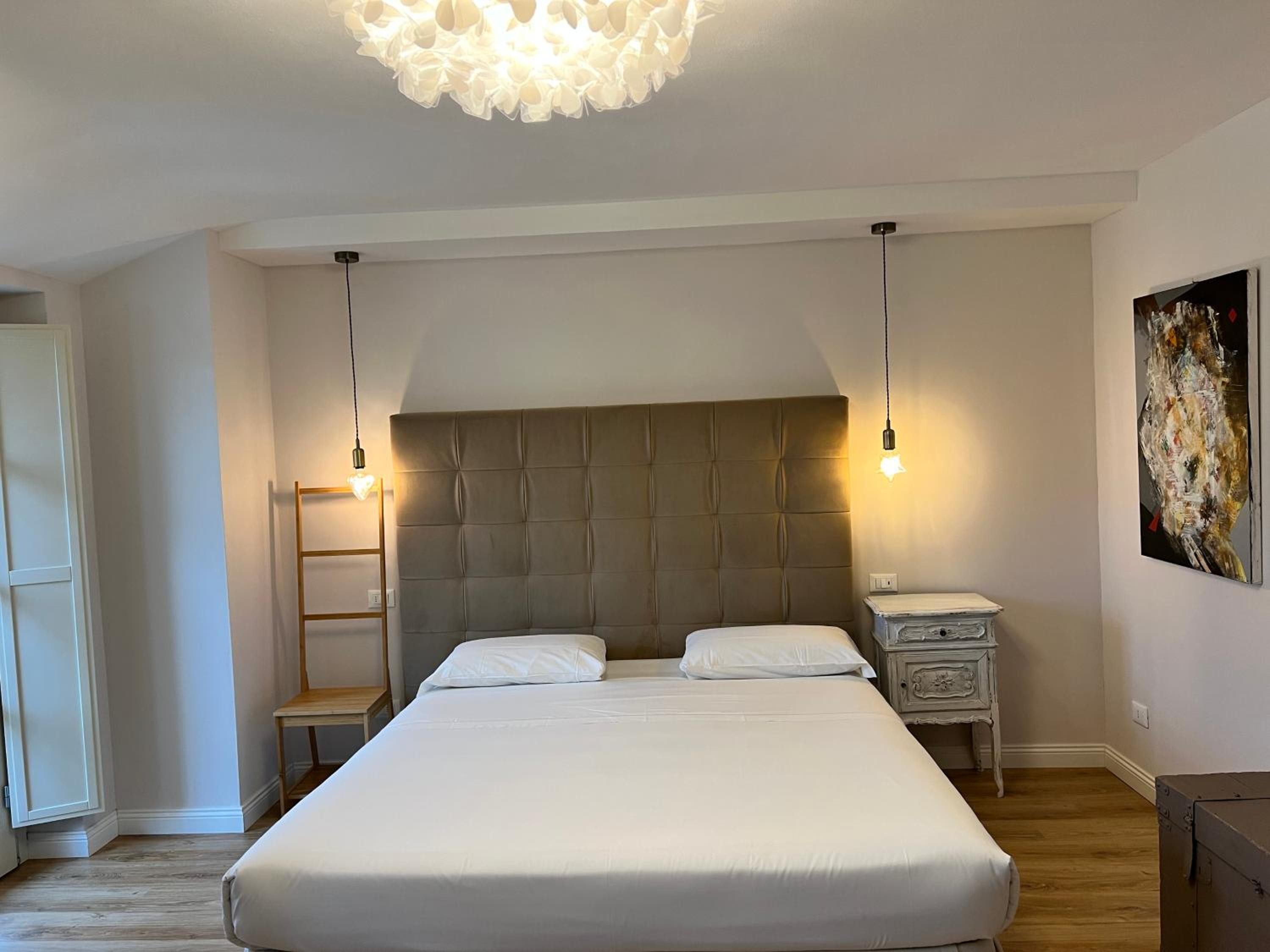 Superior King Room photo 1