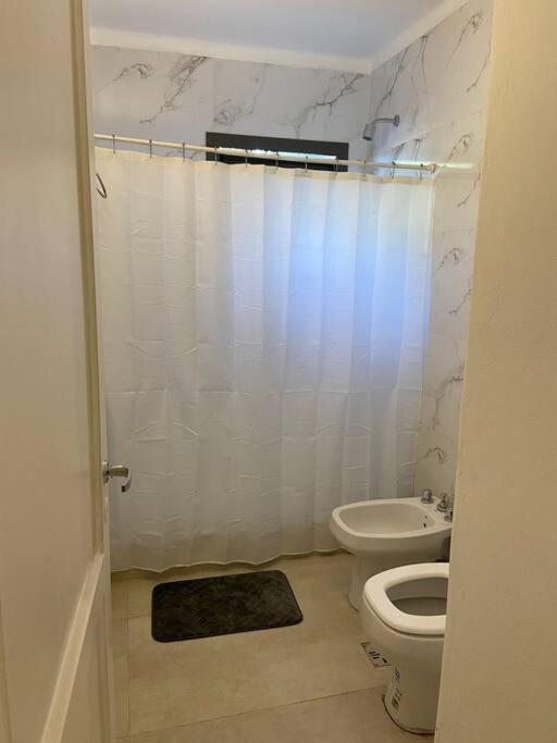 Three-Bedroom House photo 3