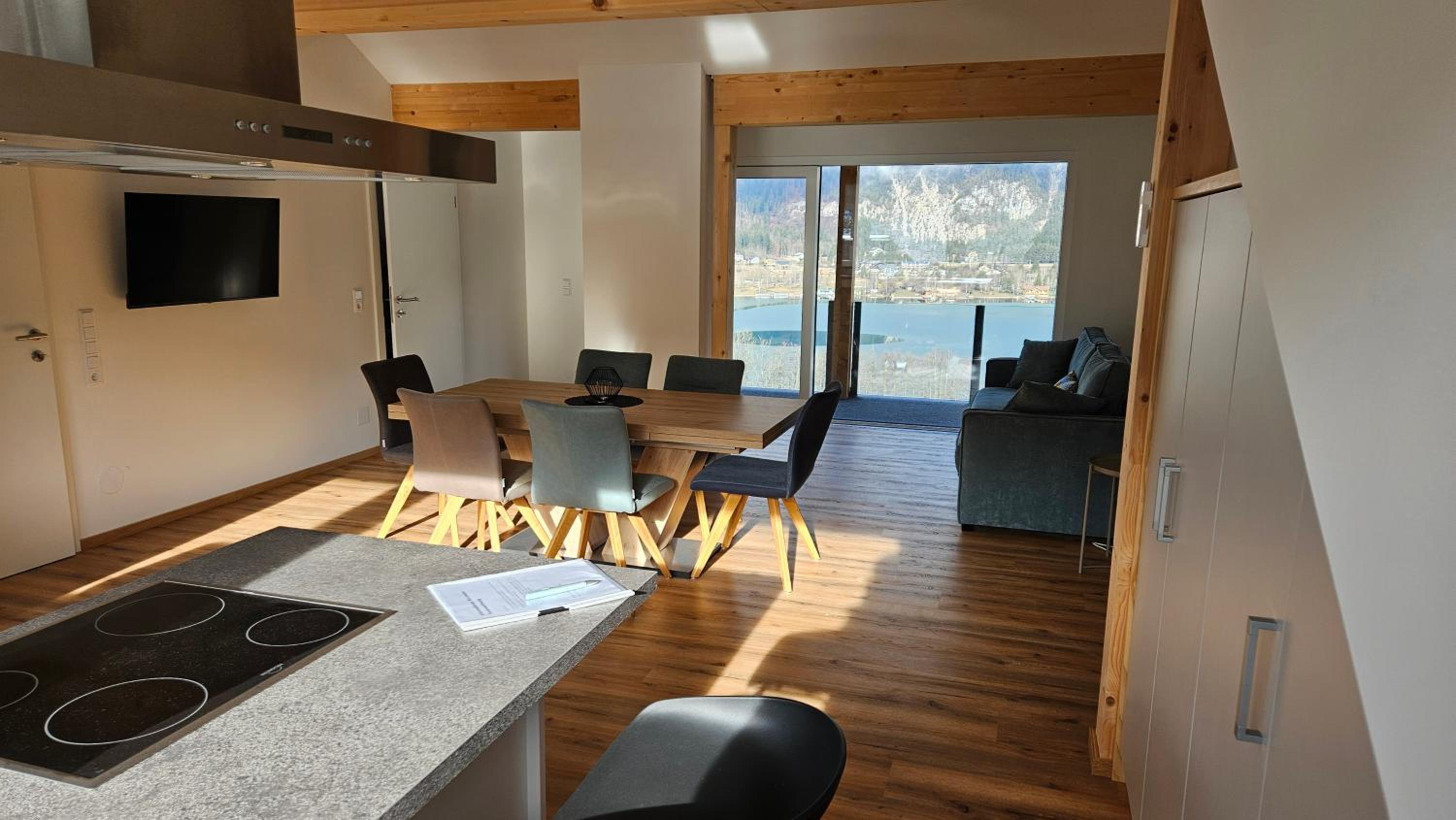 Apartment with Lake View photo 1