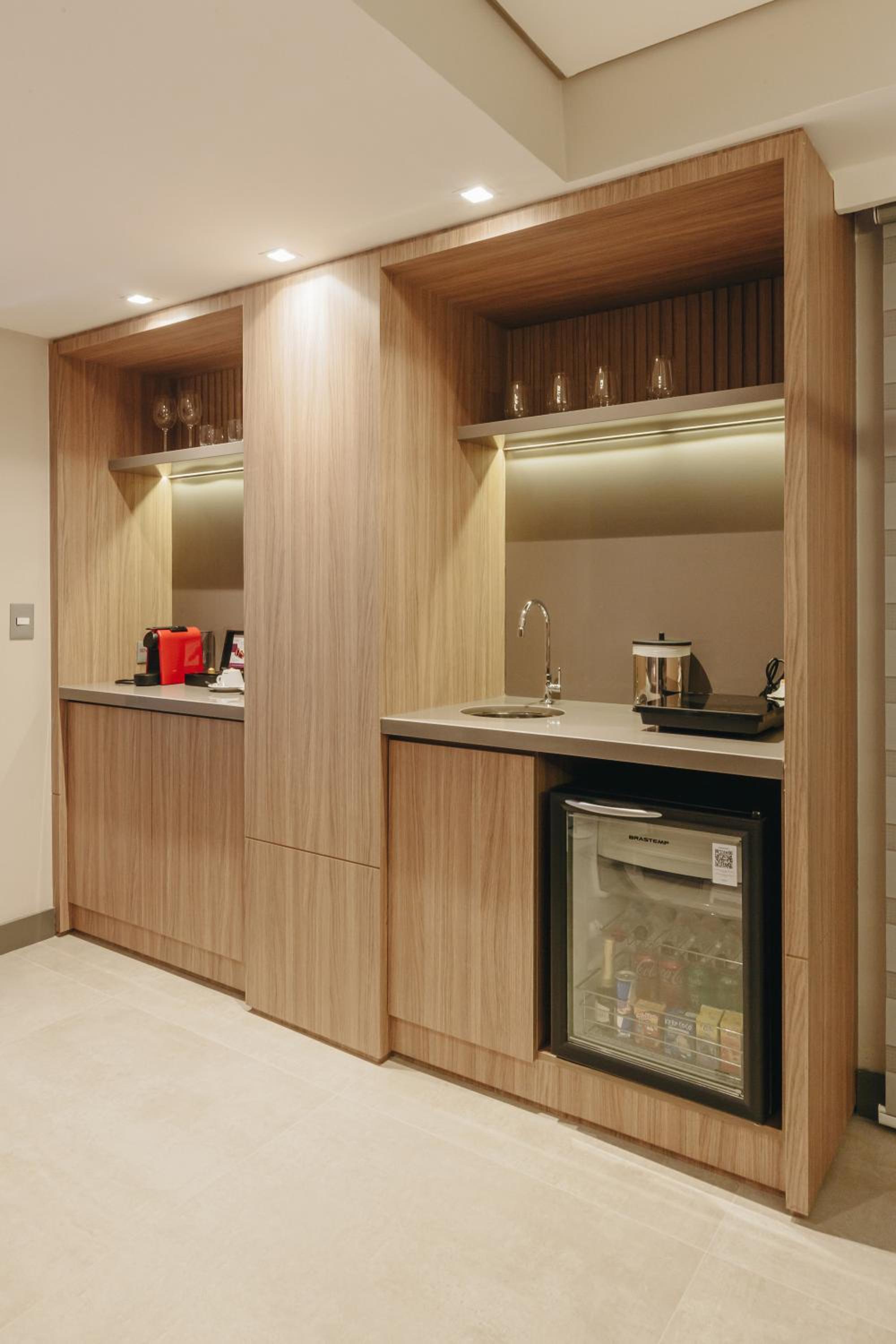 Executive Suite One King - Photo 4