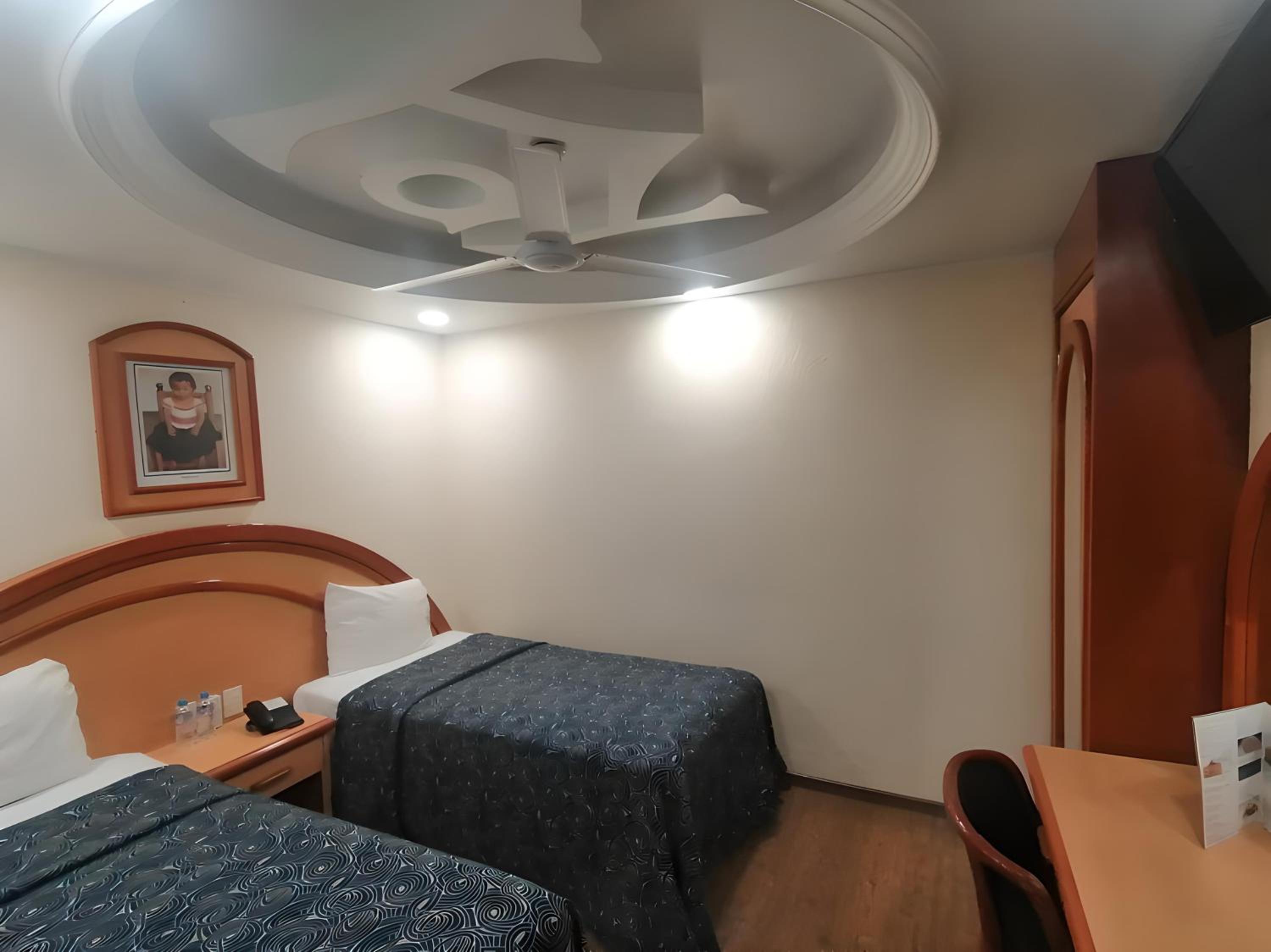 Twin Room photo 2