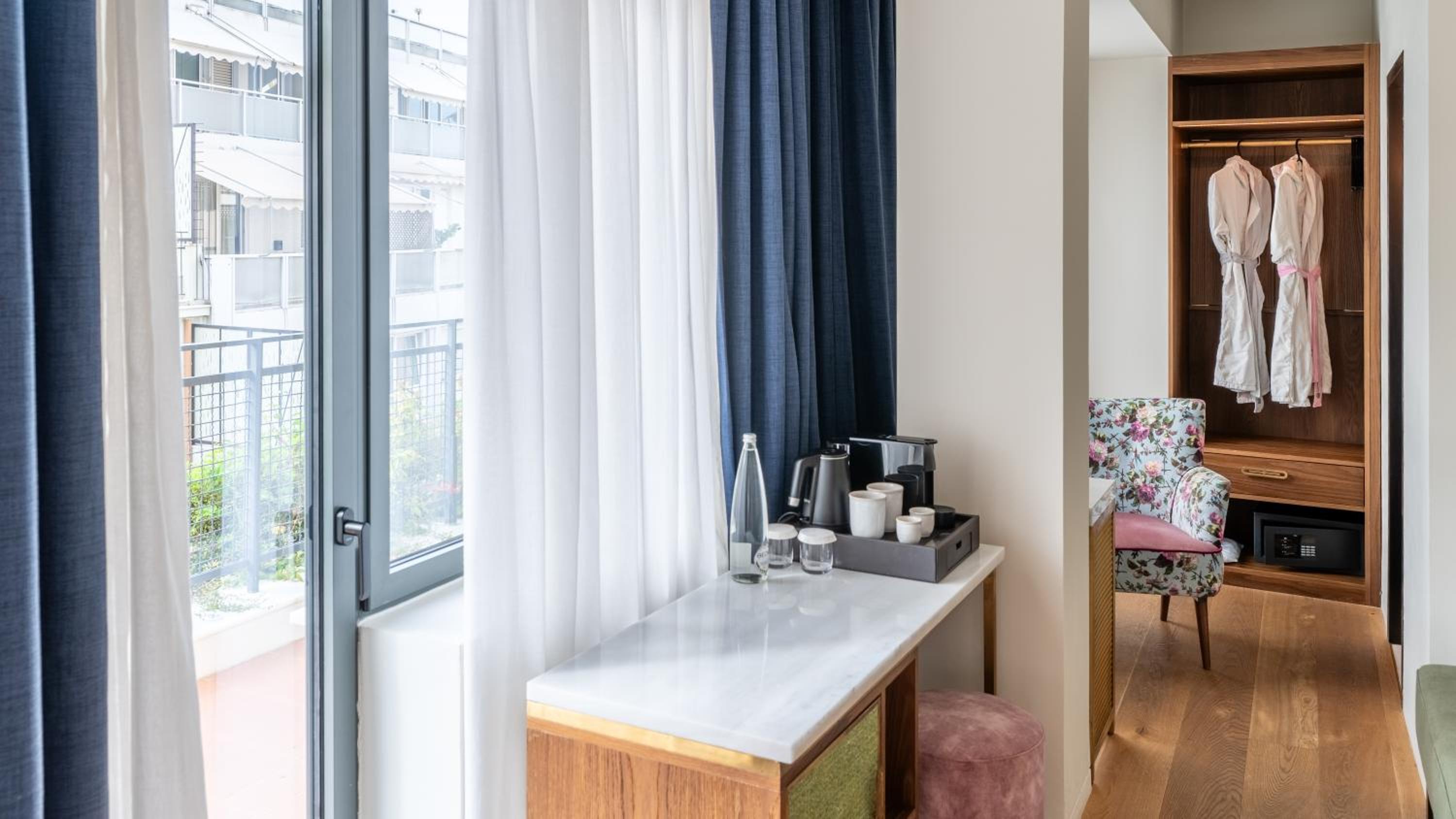 Executive Suite photo 2