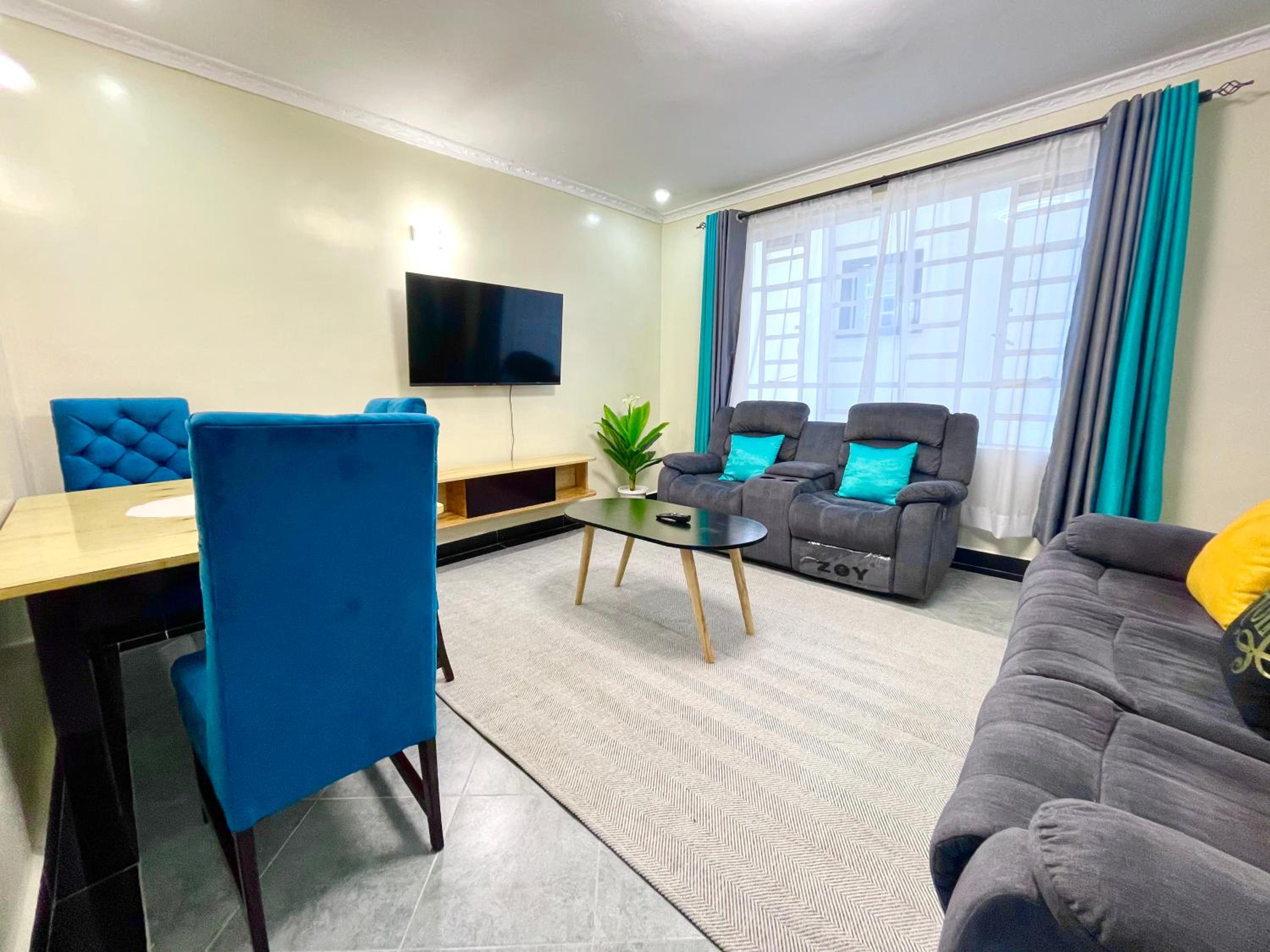 Three-Bedroom Apartment photo 1