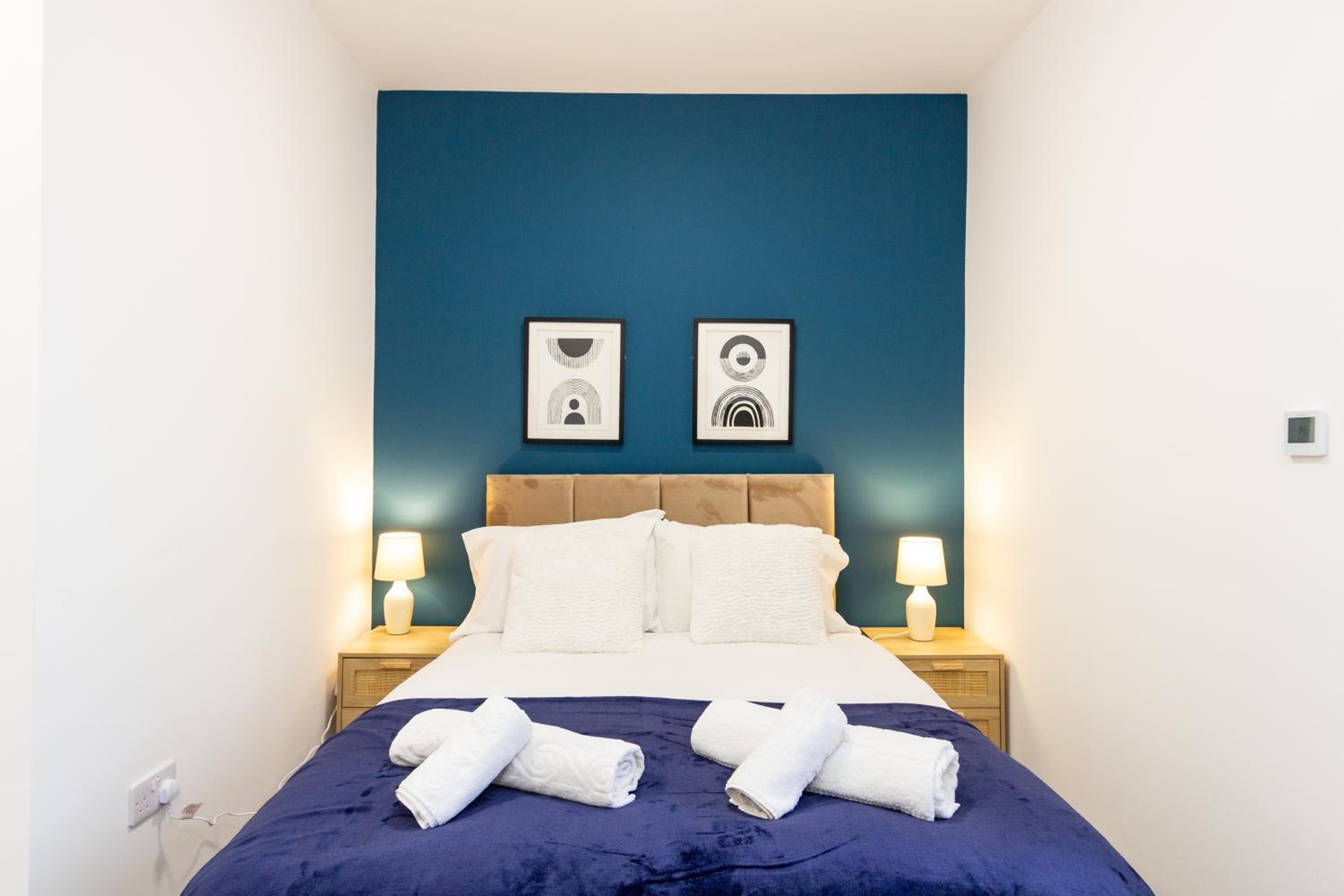Double Room With Private Bathroom photo 2
