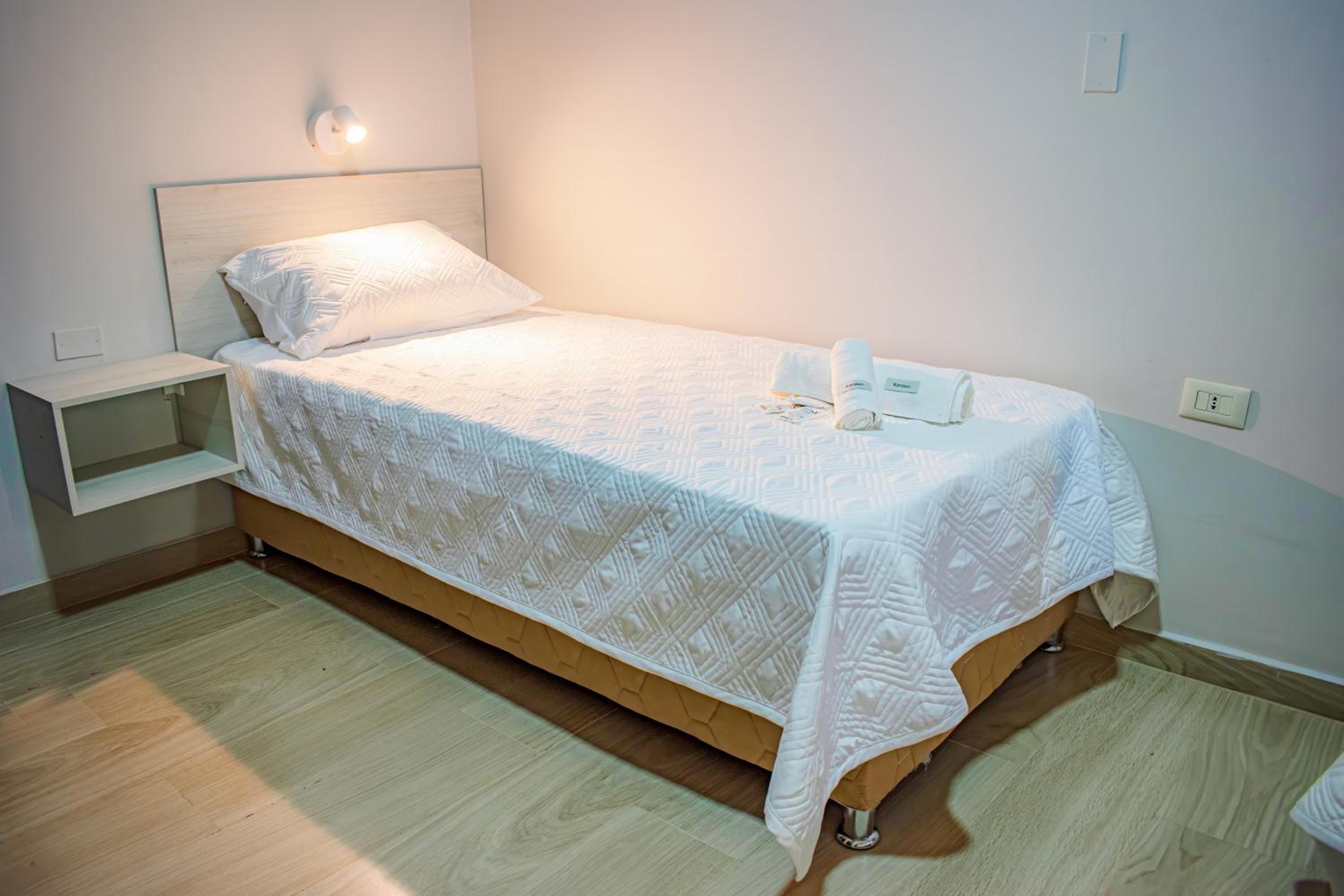 Single Room photo 1