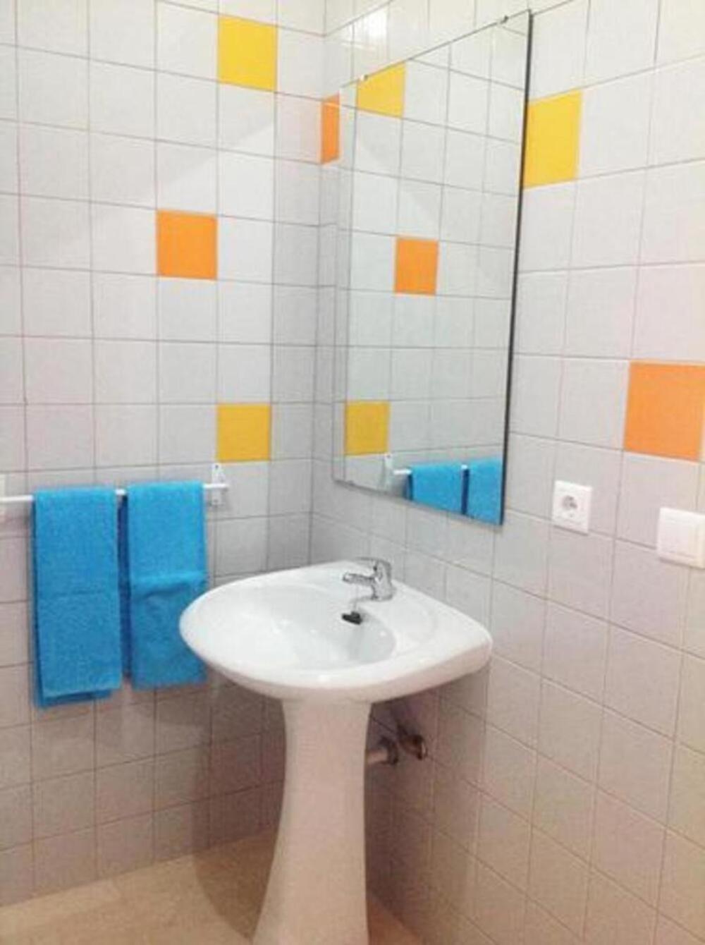 Triple Room with Private Bathroom - Photo 2