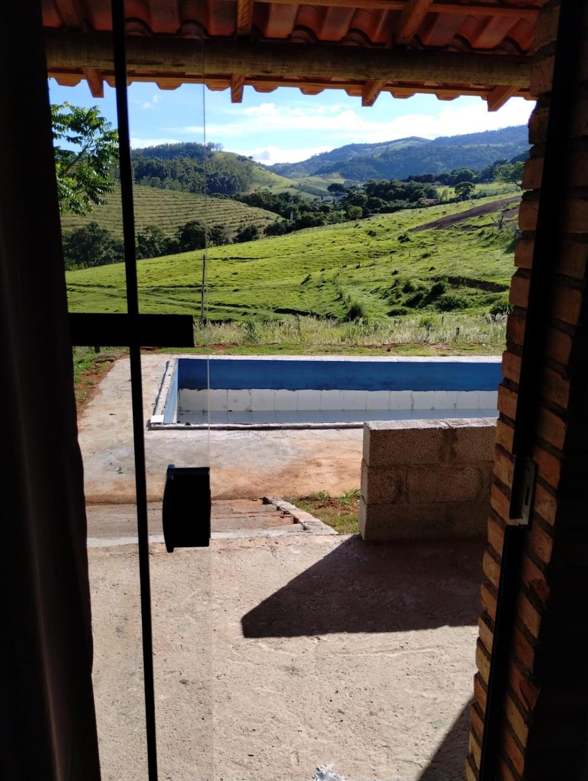 Double Room with Pool View - Photo 2