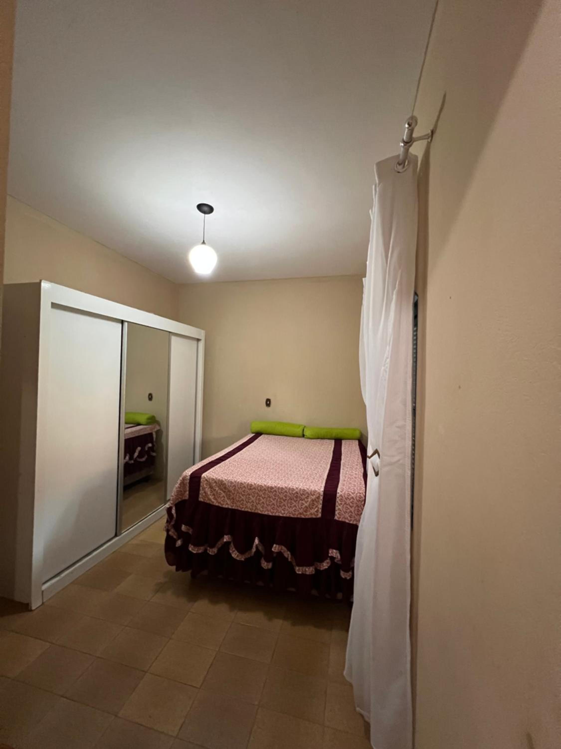 One-Bedroom House photo 2