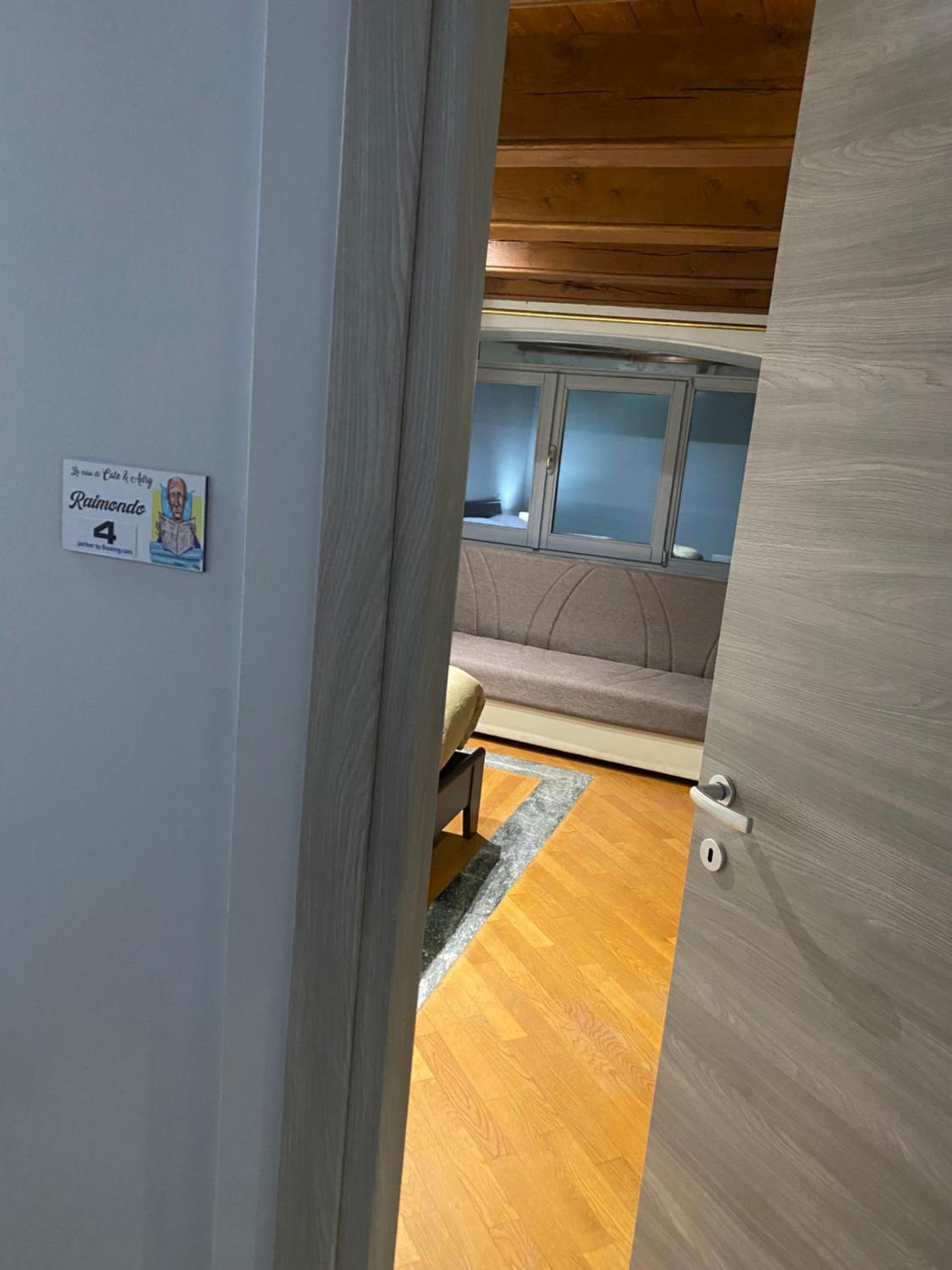 Double Room with Private Bathroom photo 1