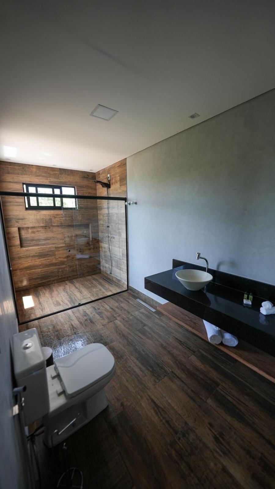 One-Bedroom House photo 2
