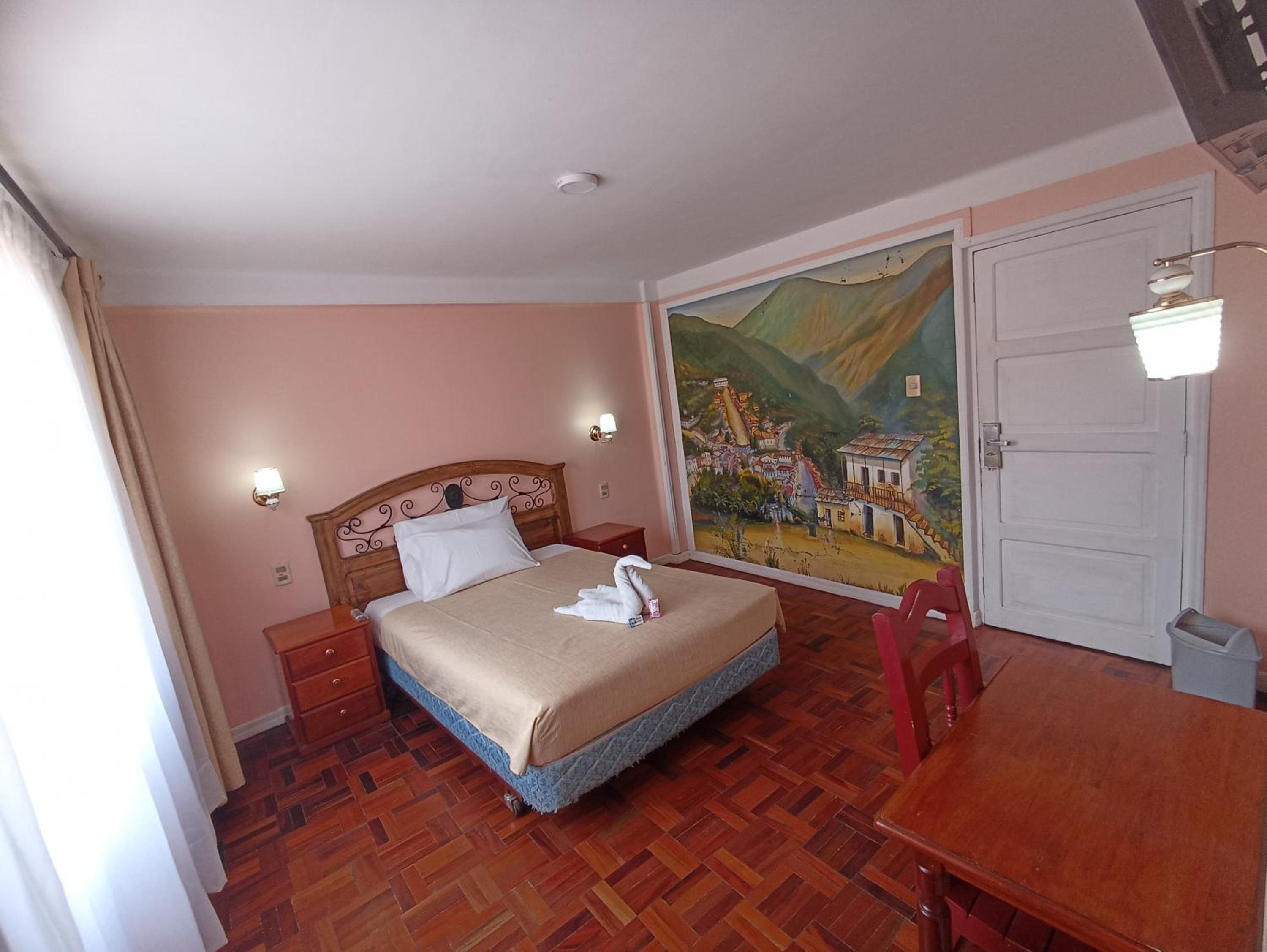 Double Room with Private Bathroom photo 1