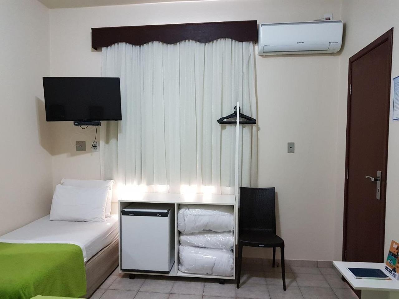 Triple Room - Photo 6