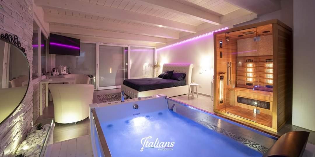 Suite - Photo 2