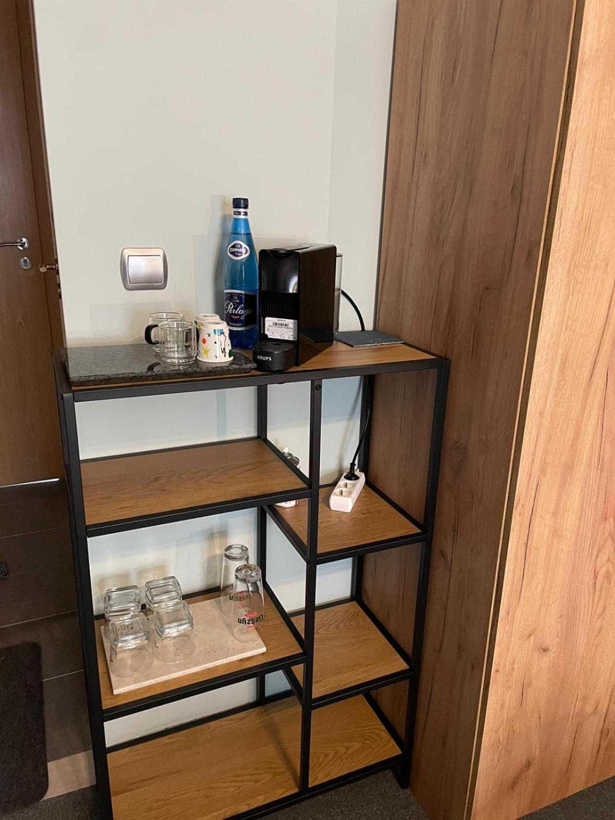 Deluxe Double or Twin Room - Photo 5
