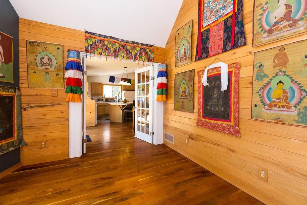 Apartment photo 1