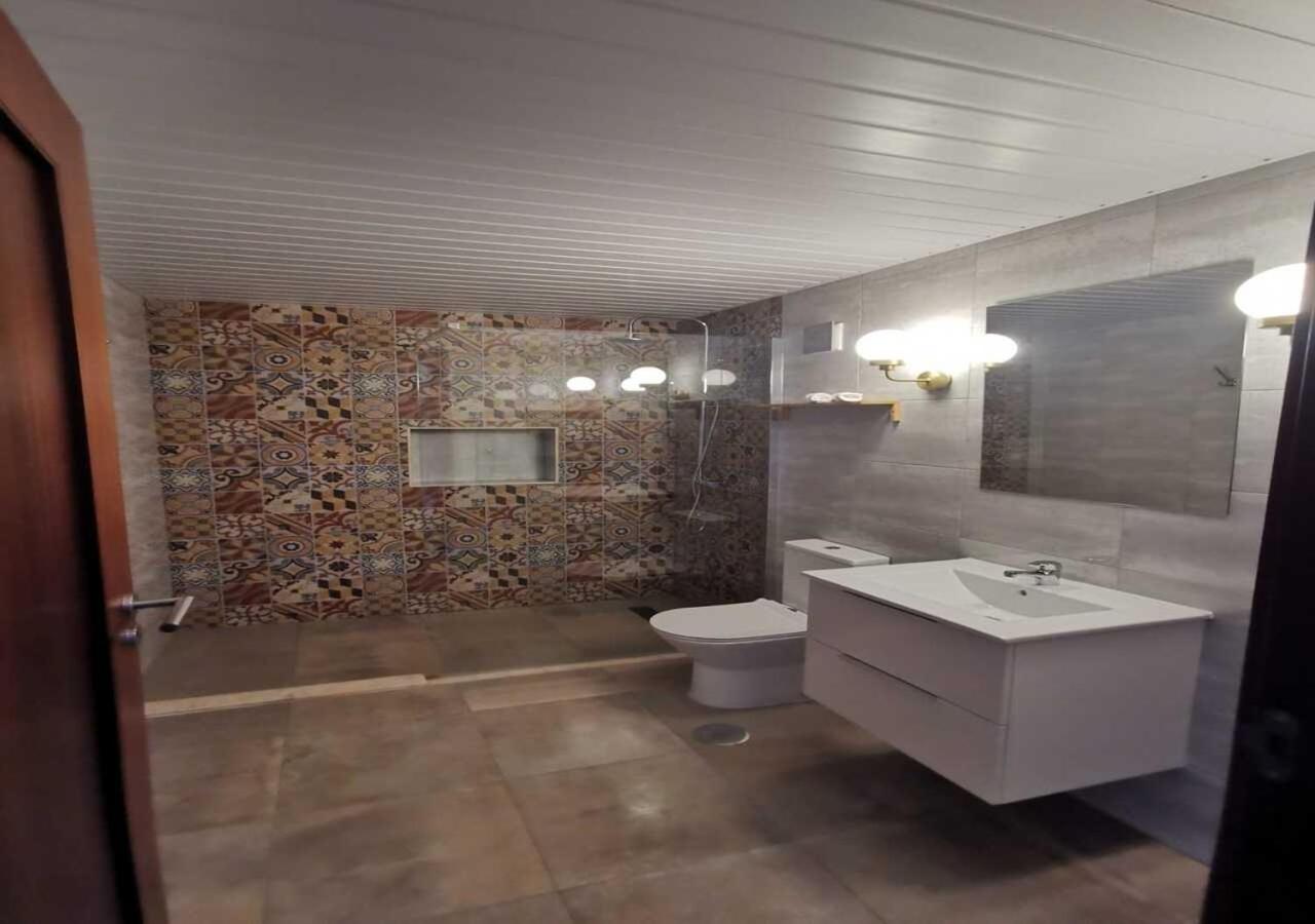 Double Room with Private Bathroom photo 3