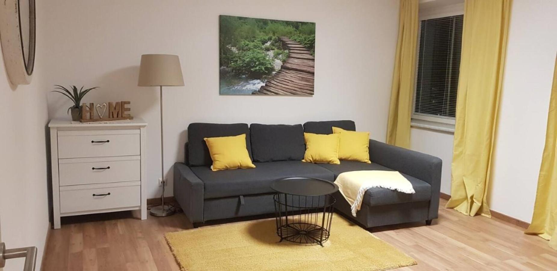 One-Bedroom Apartment photo 2