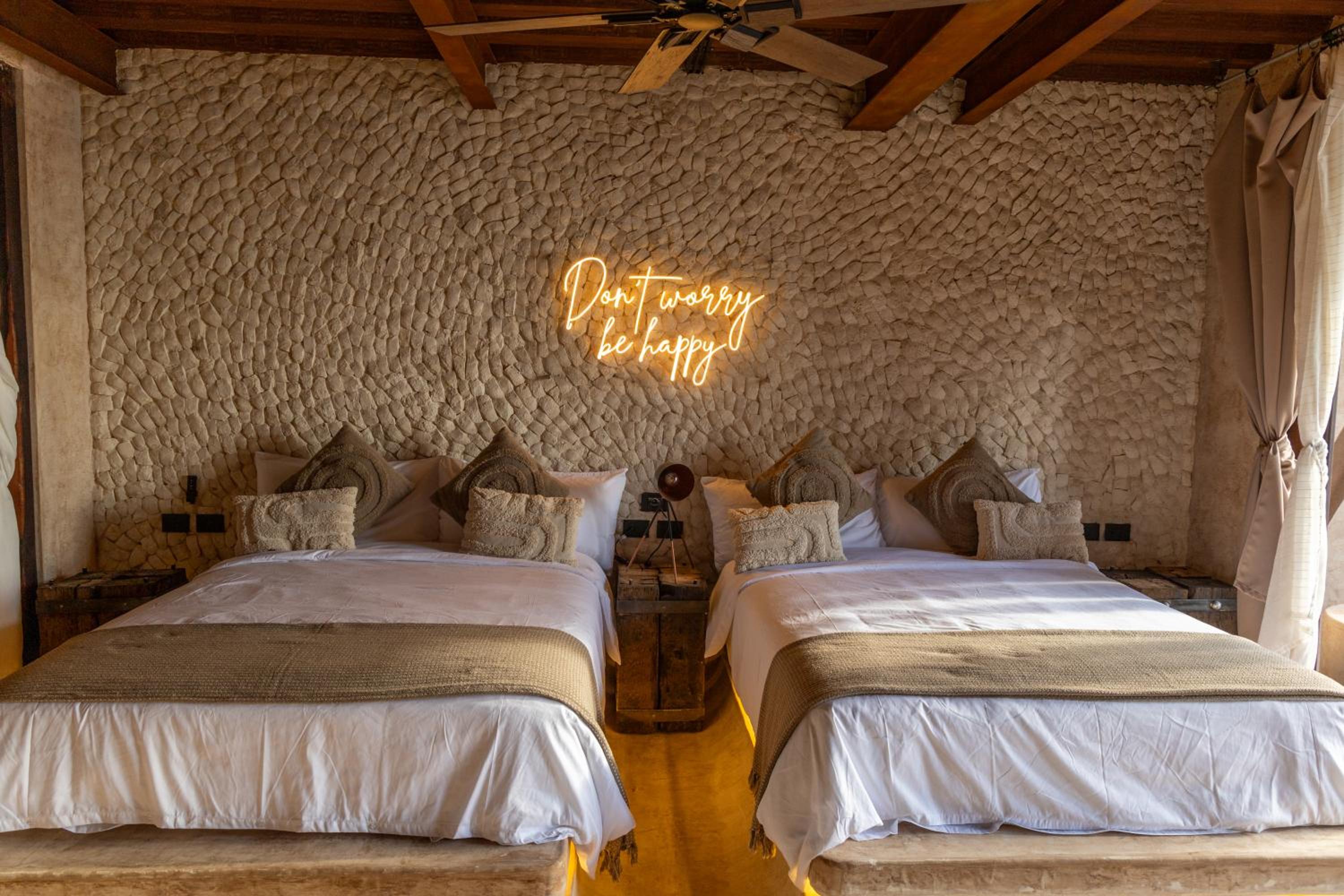 Suite with Sea View - Photo 3