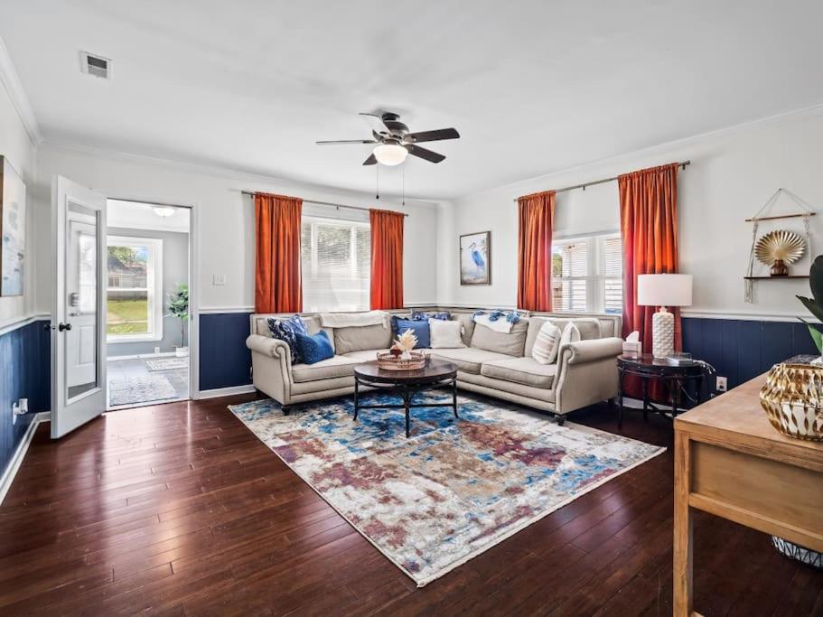Three-Bedroom House photo 1