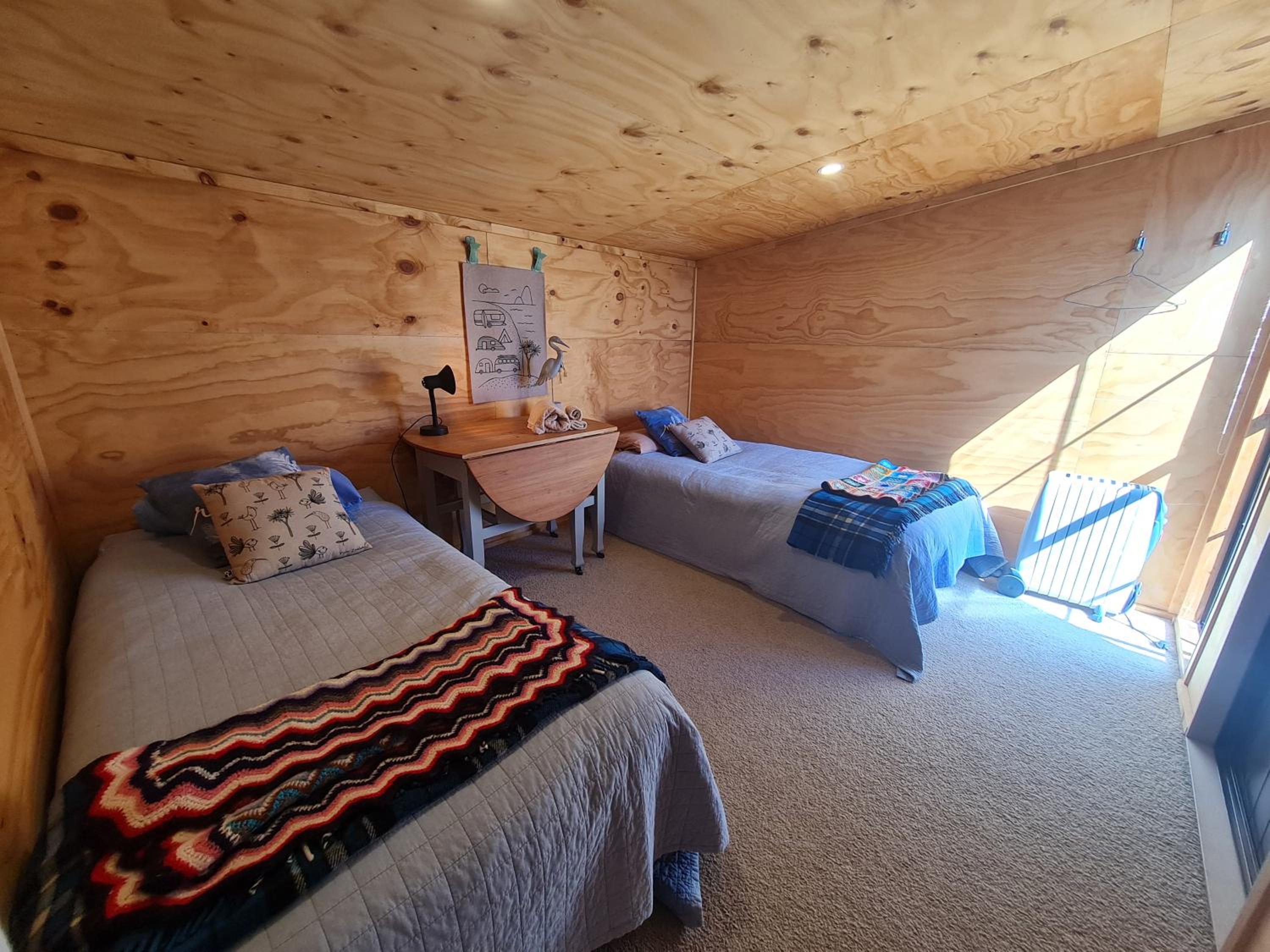 Three-Bedroom House - Photo 6