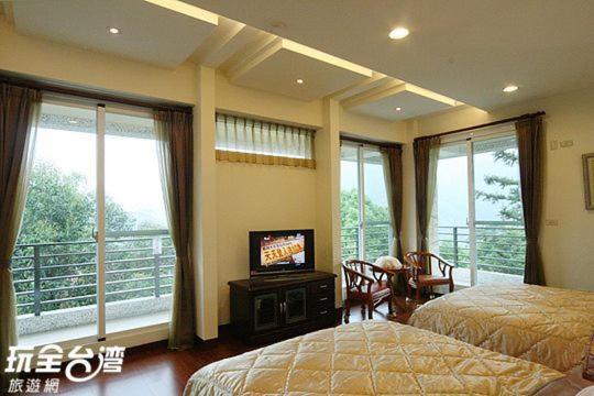 Superior Quadruple Room photo 3