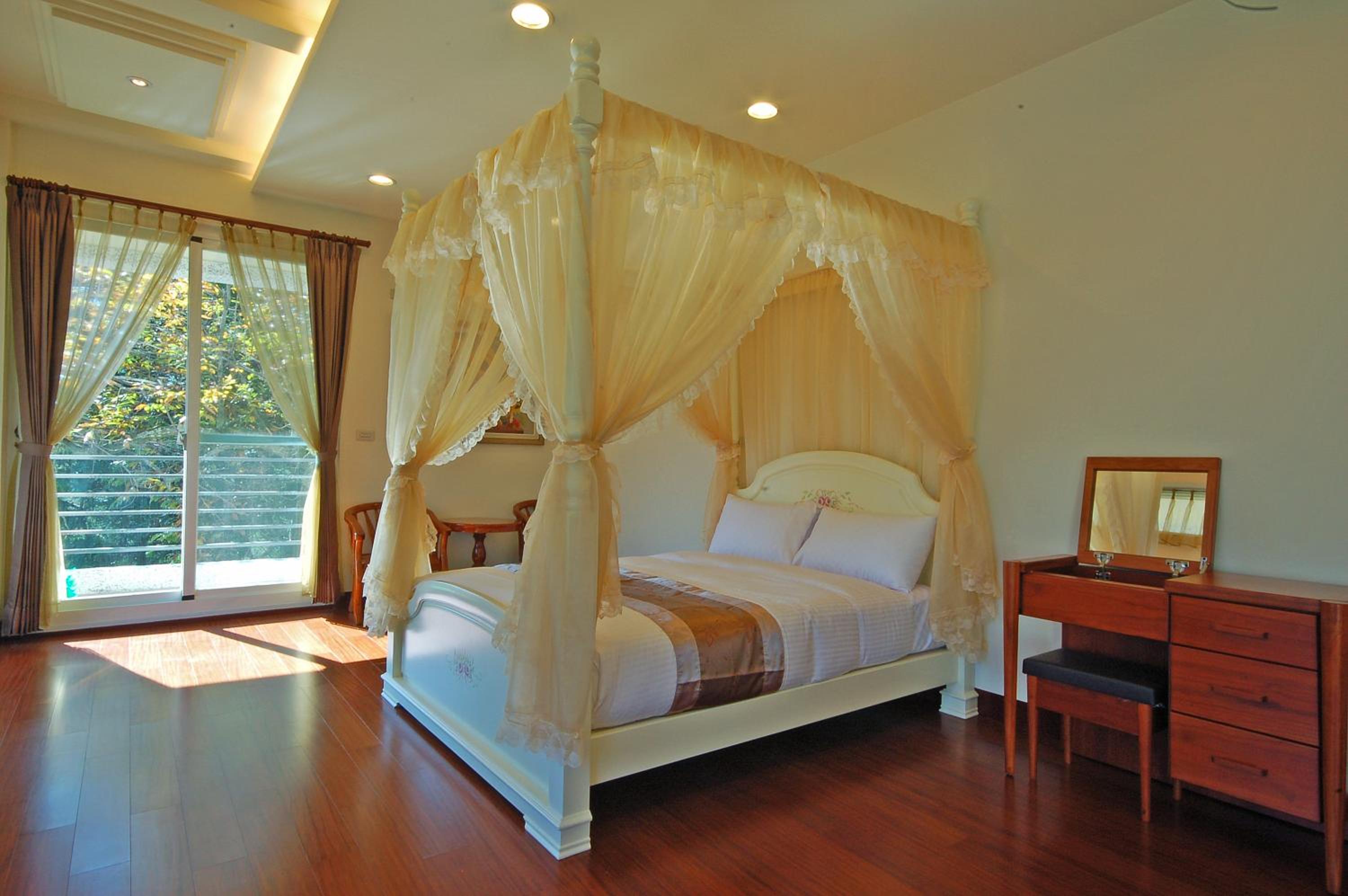 Standard Double Room photo 2