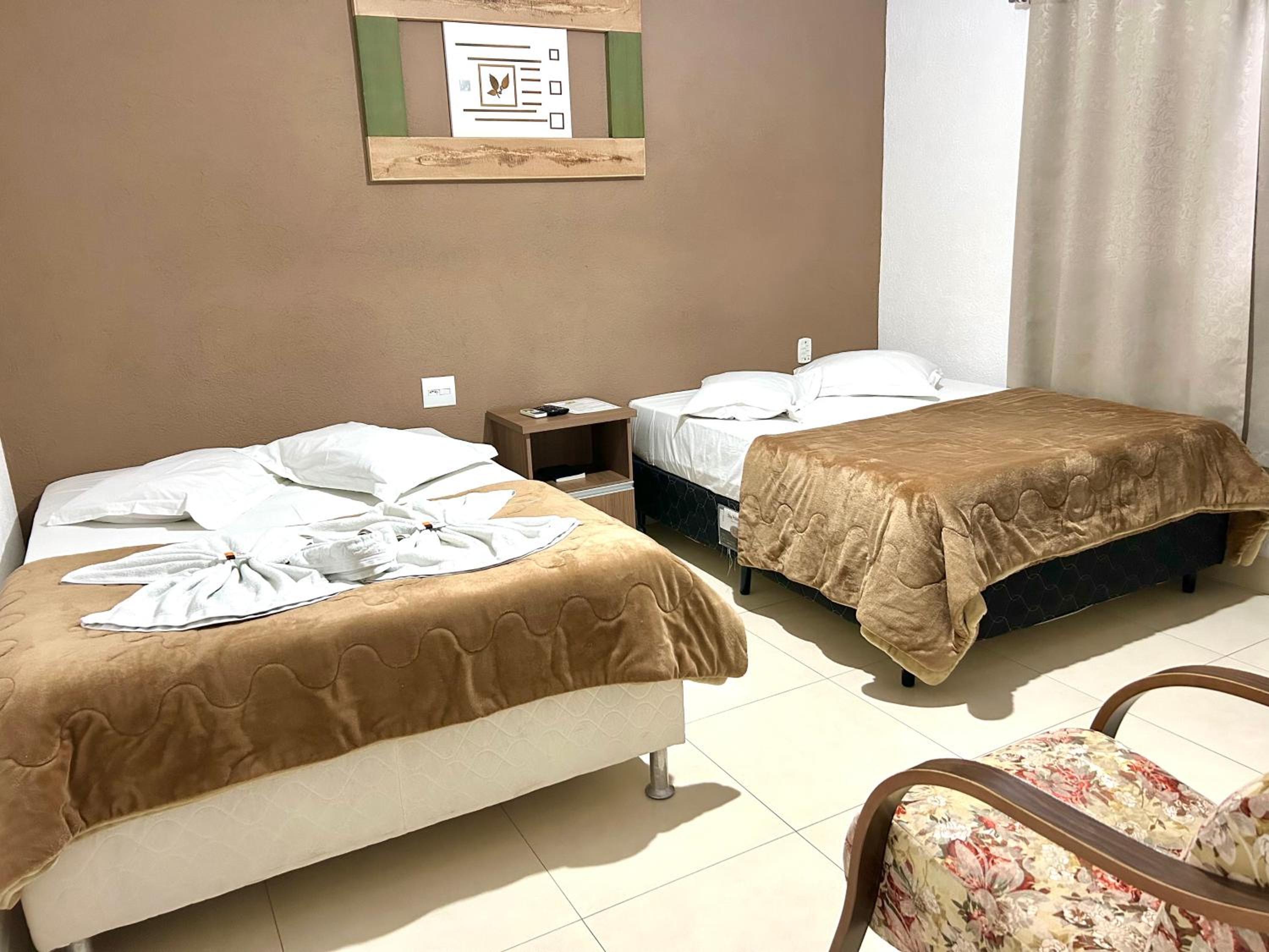Standard Quadruple Room photo 2