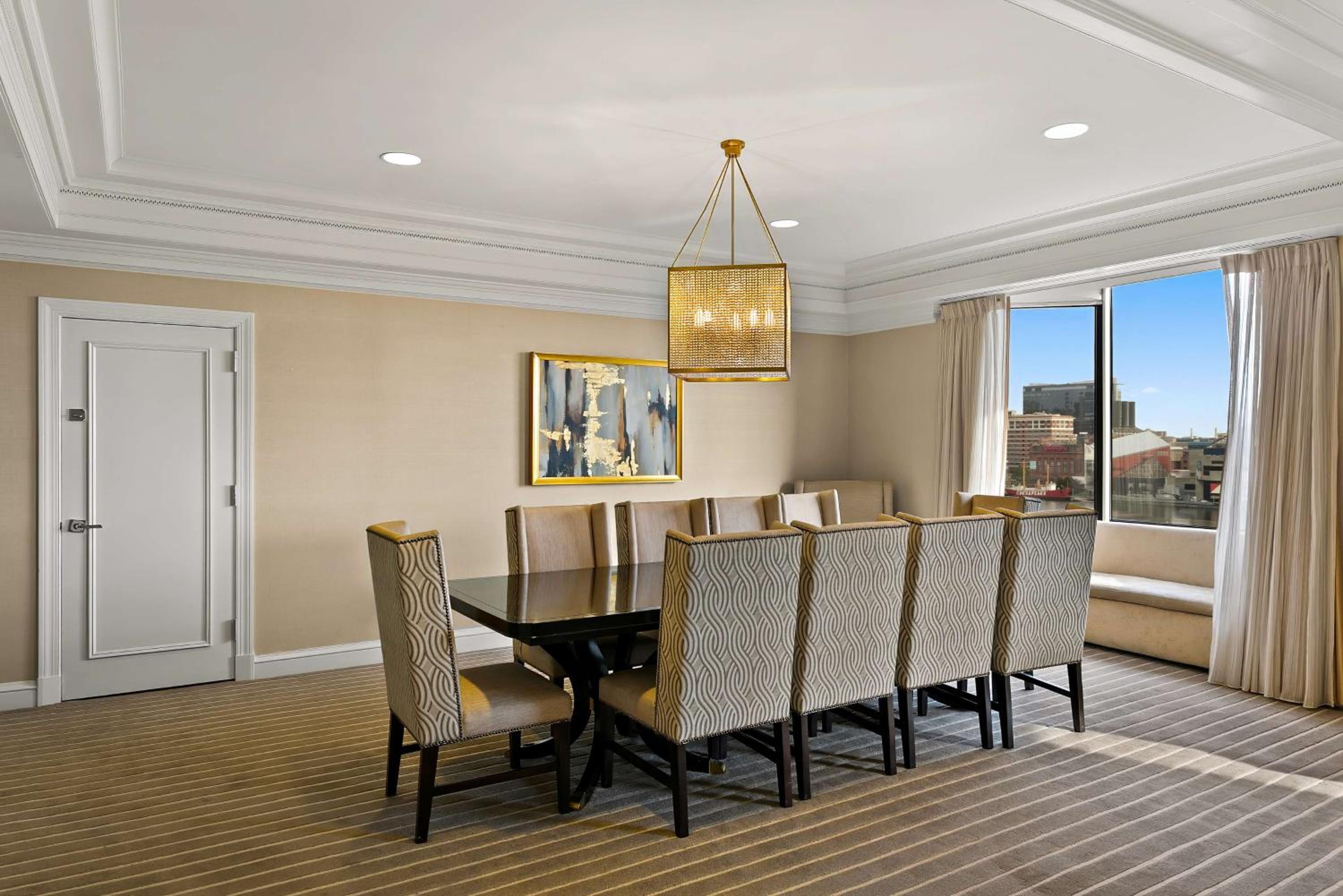 Double or Twin Room with View - Photo 4