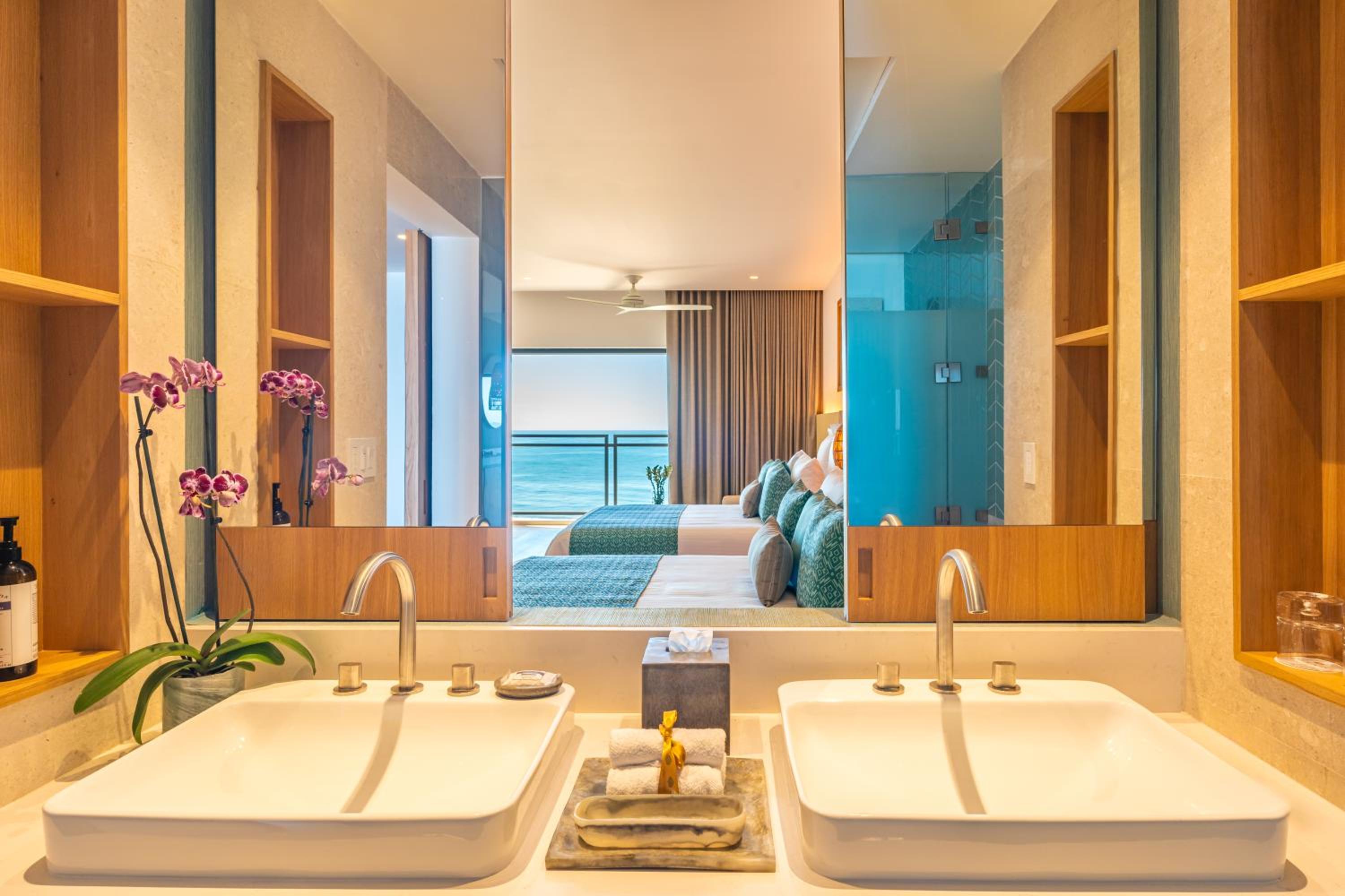 Junior Suite Ocean View Dbl