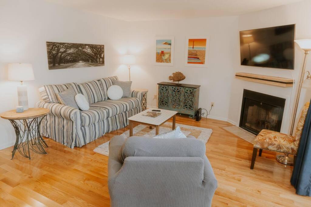 Two-Bedroom Apartment photo 3