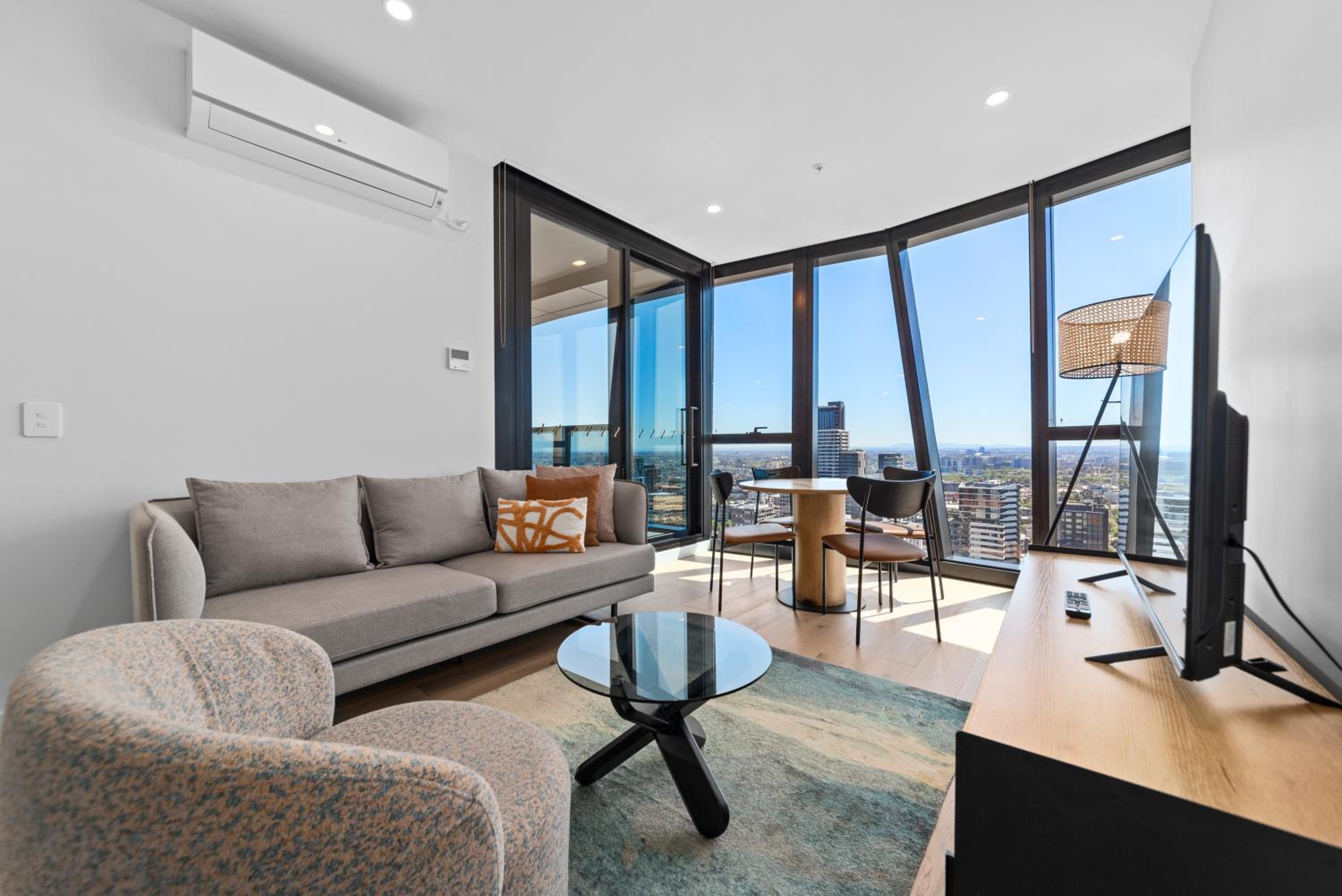 Two-Bedroom Apartment - Photo 1