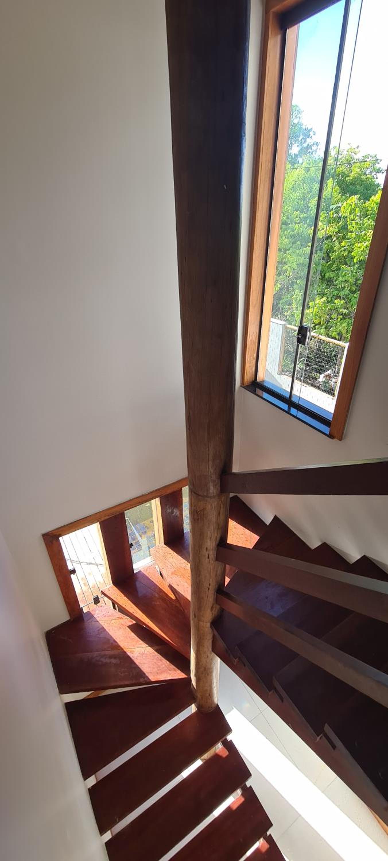 Three-Bedroom House photo 3