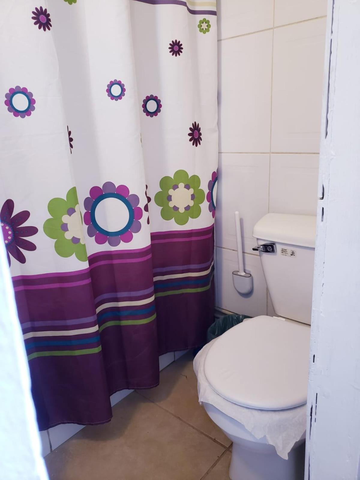 Double Room with Private Bathroom photo 2
