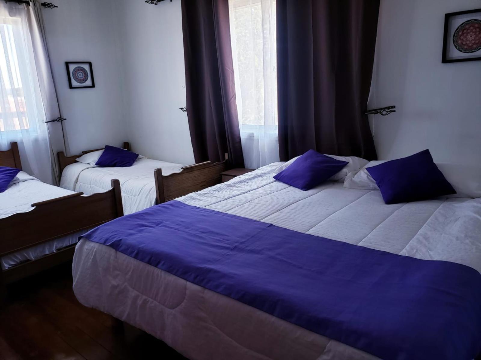 Quadruple Room with Private Bathroom photo 3