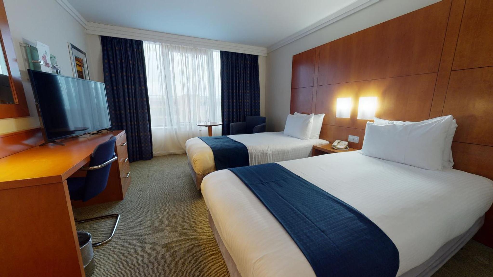 Standard Room with Two Single Beds - Photo 4