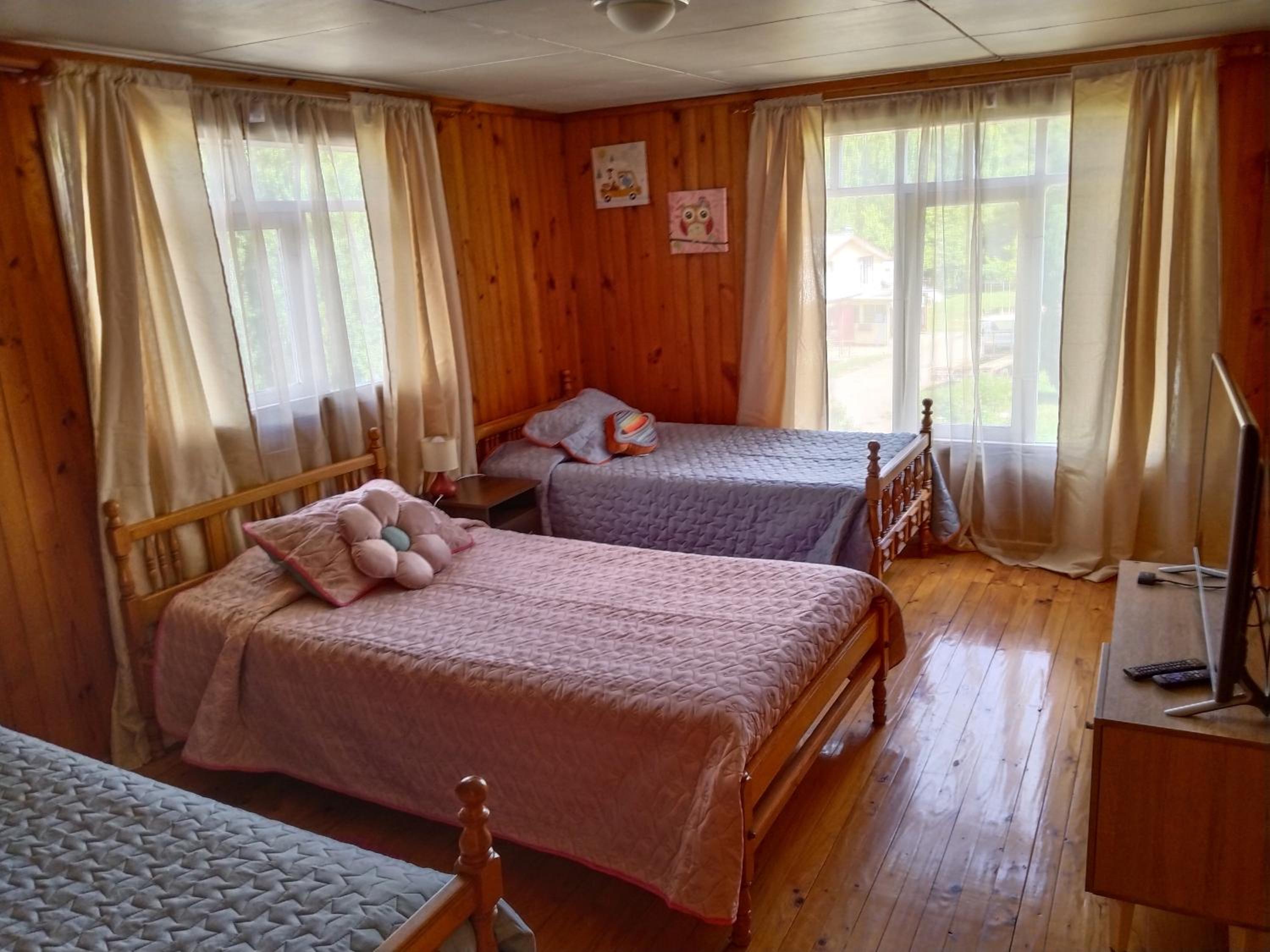 Single Bed In Mixed Dormitory Room photo 2