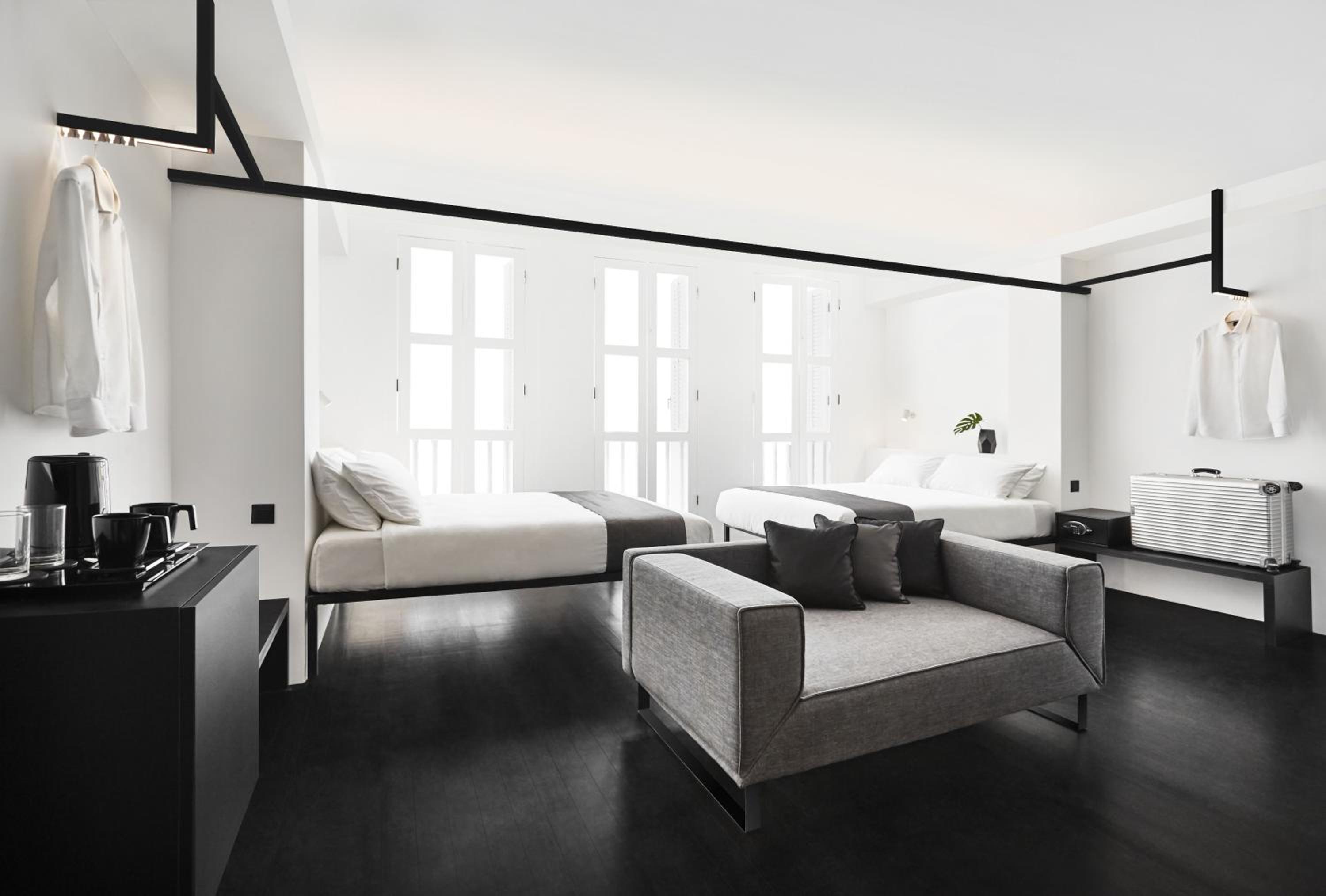Deluxe Family Room photo 1