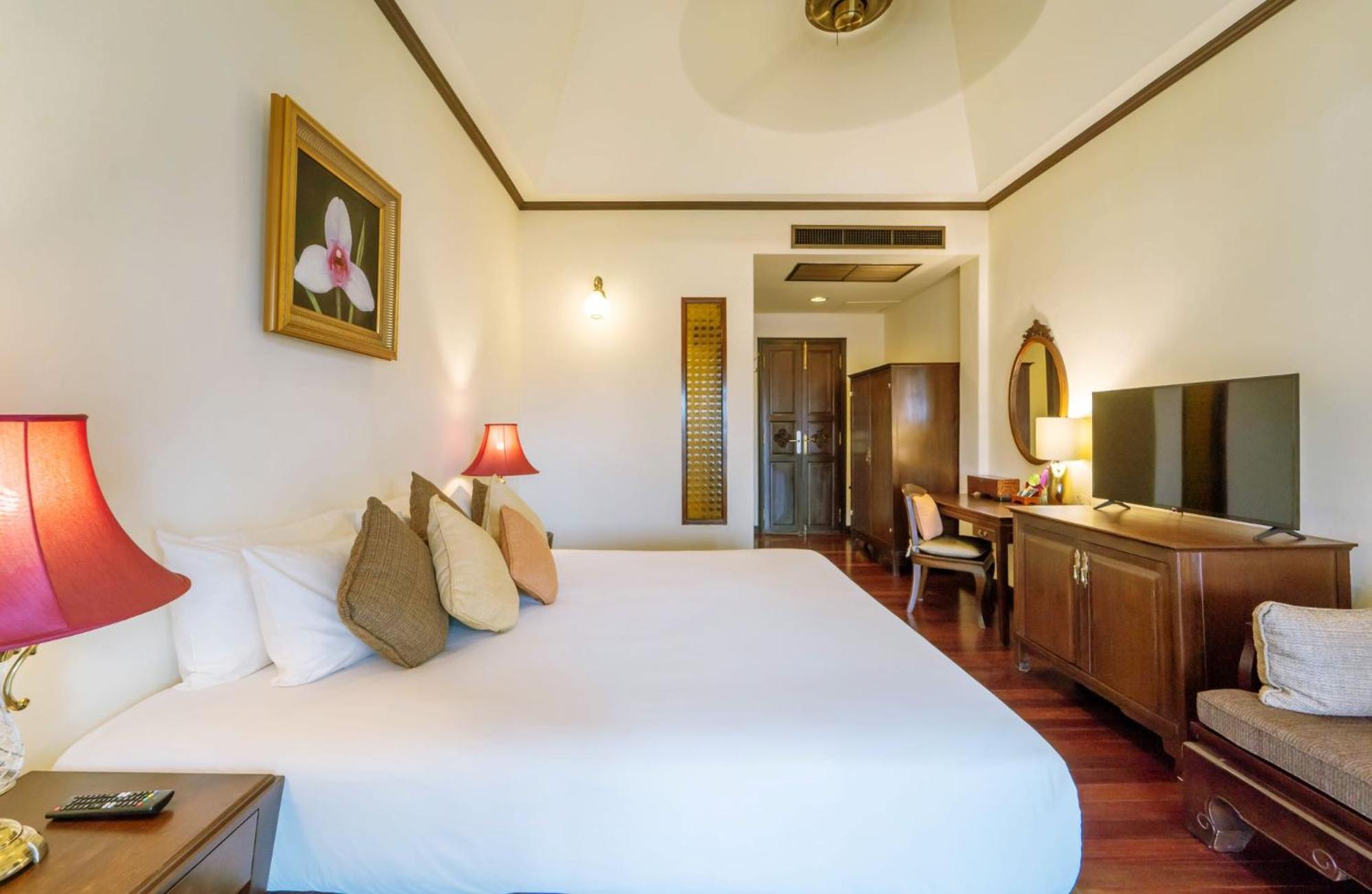 Superior Double or Twin Room - Photo 7