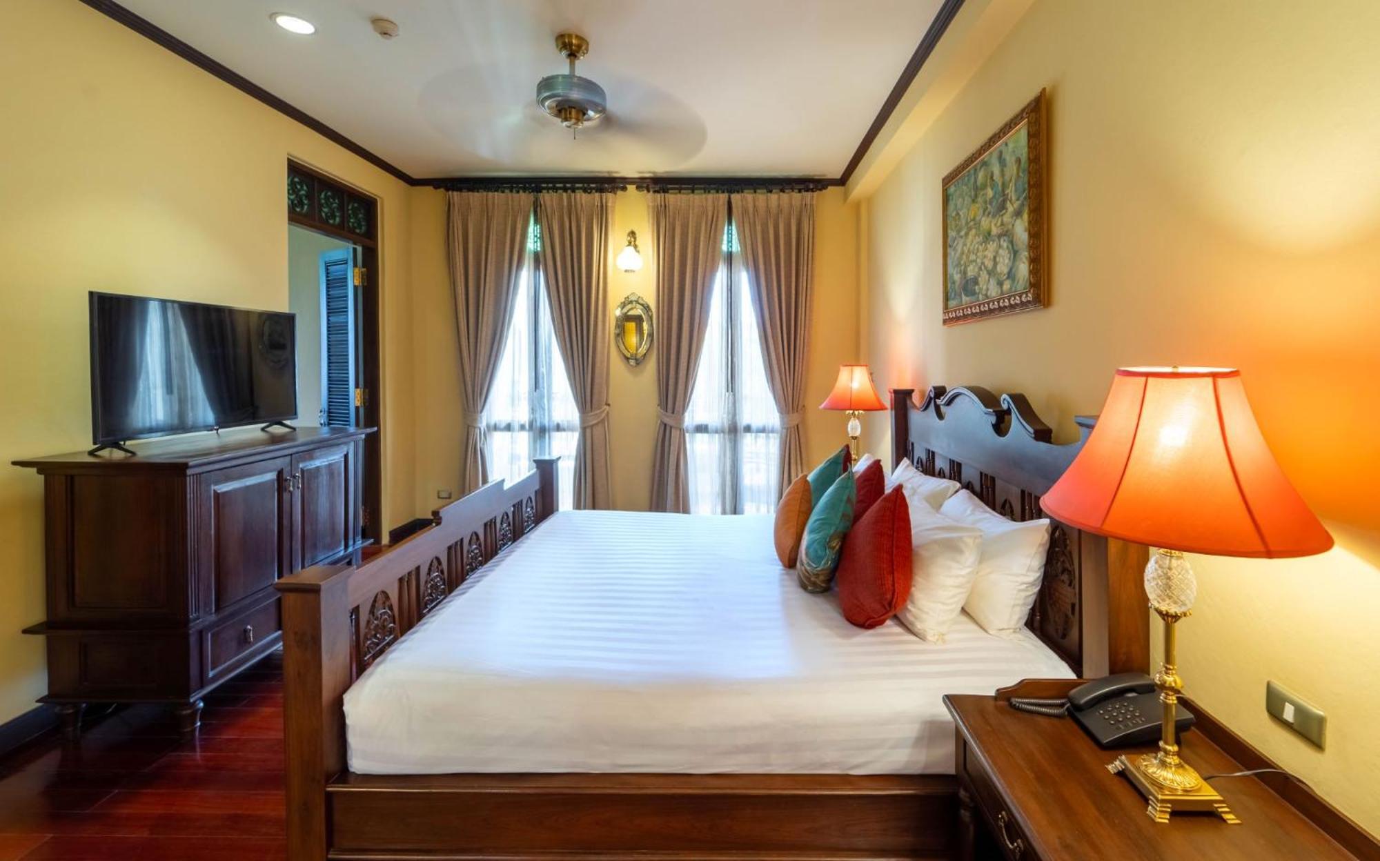 Puripunn Family Room - Photo 8